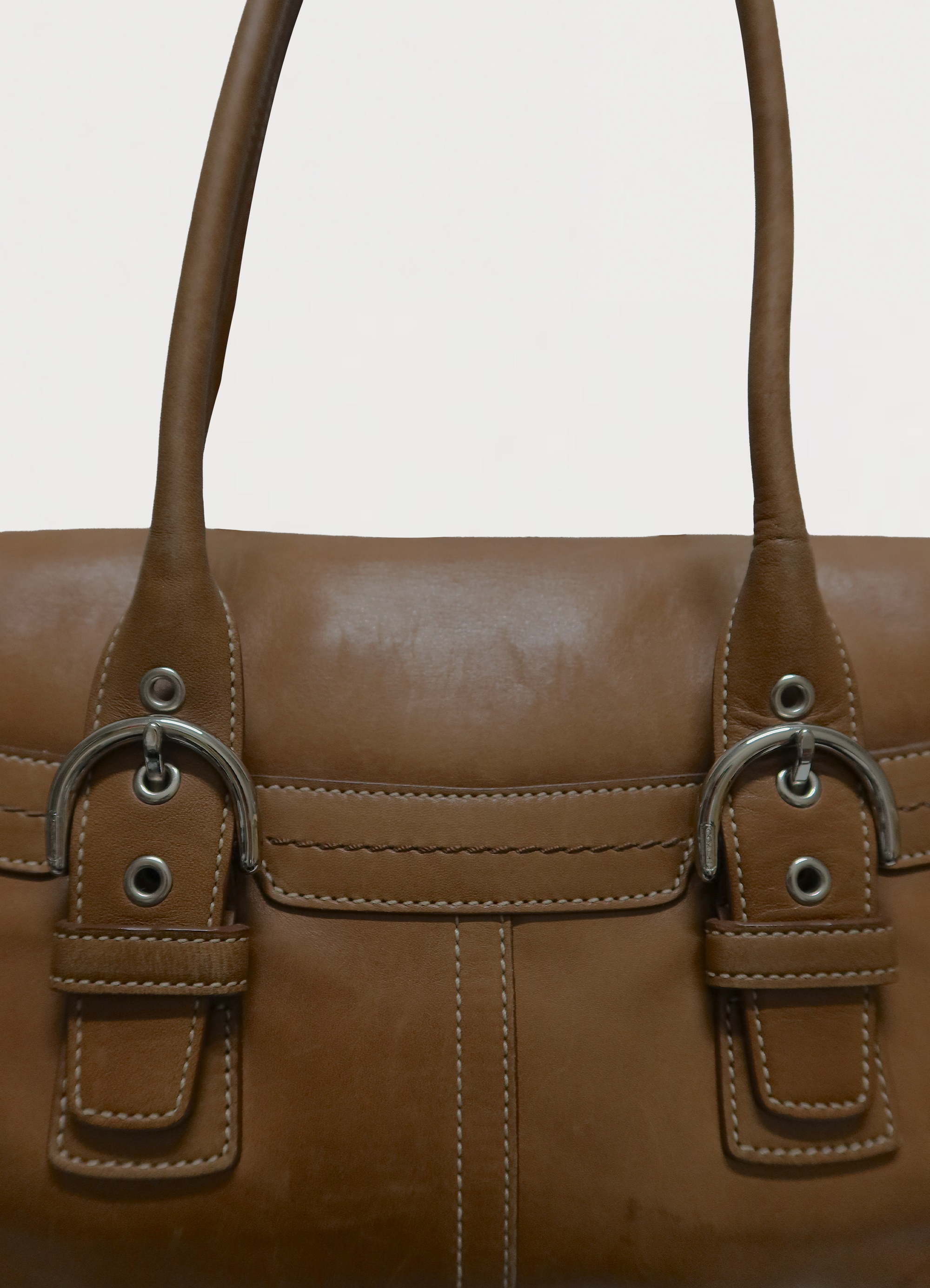 HAMPTONS SOHO FLAP SATCHEL BAG