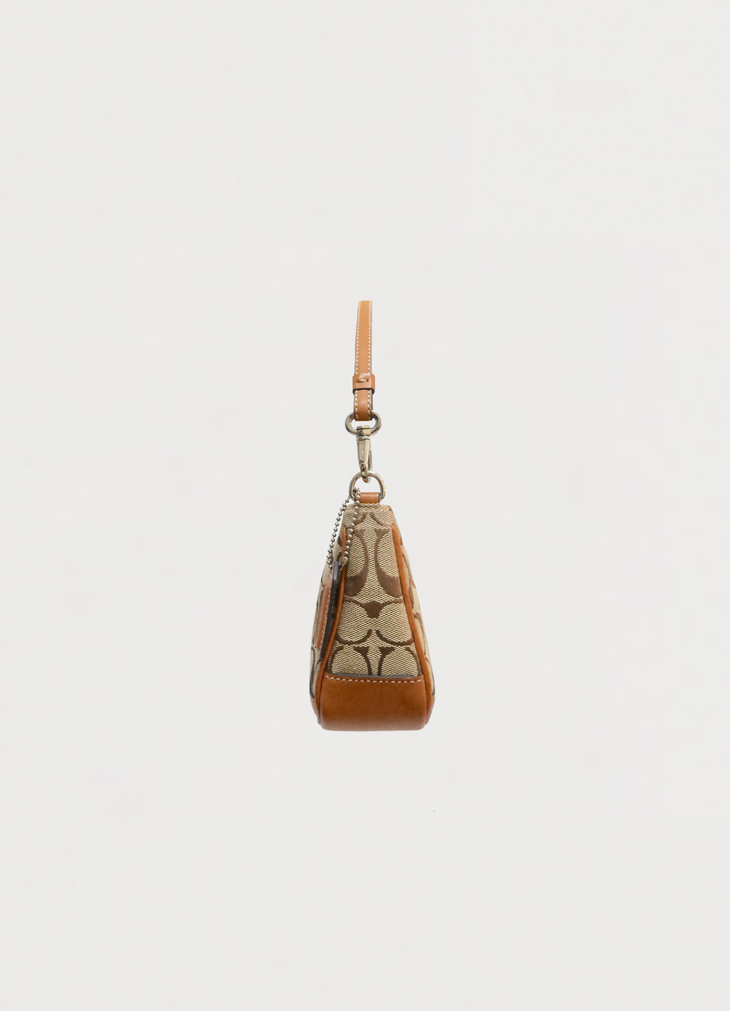 SIGNATURE DEMI POCHETTE BAG