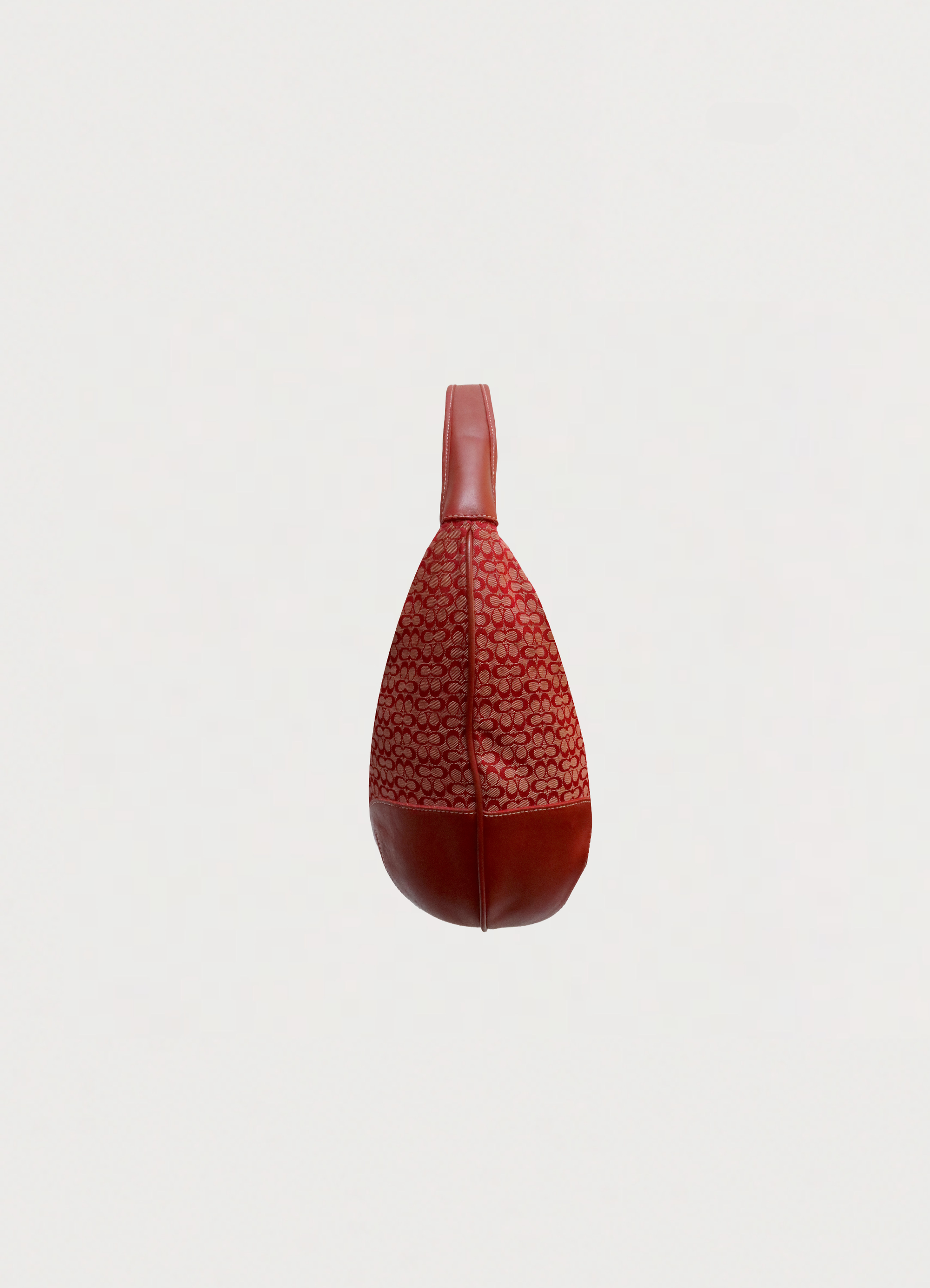 SIGNATURE SOHO HOBO SHOULDER BAG