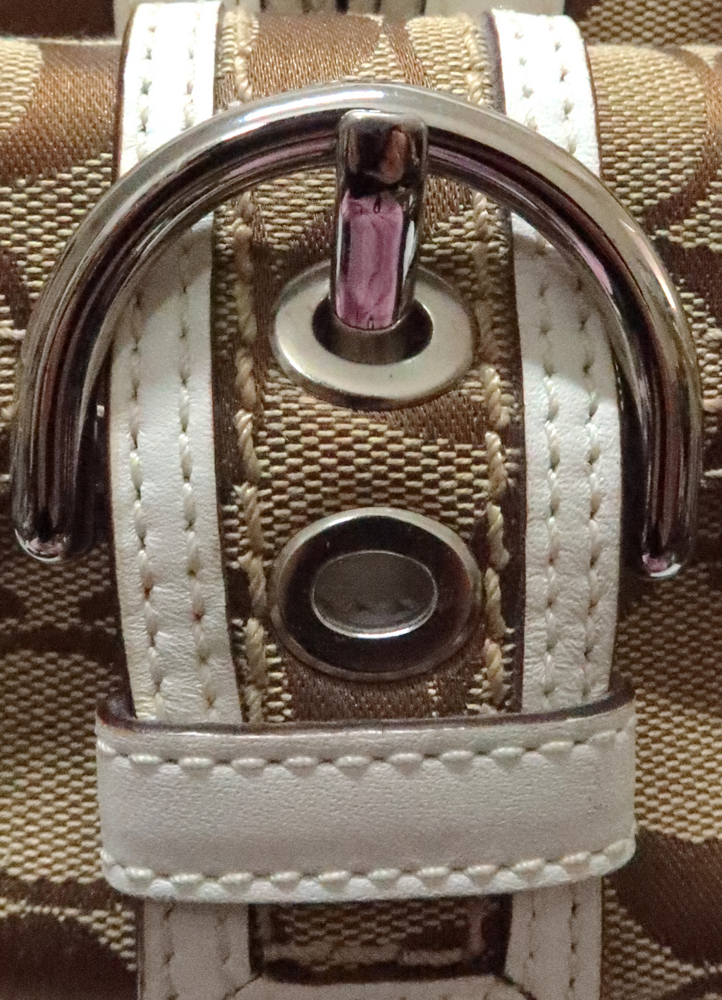 SOHO SIGNATURE BOSTON SHOULDER BAG