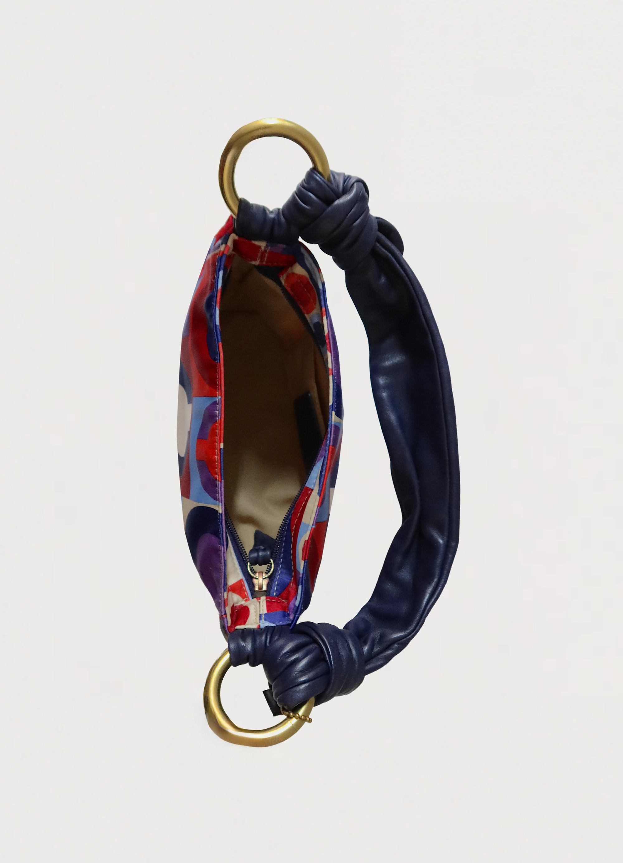 MADISON SCARF GRAPHIC OP ART SHOULDER BAG