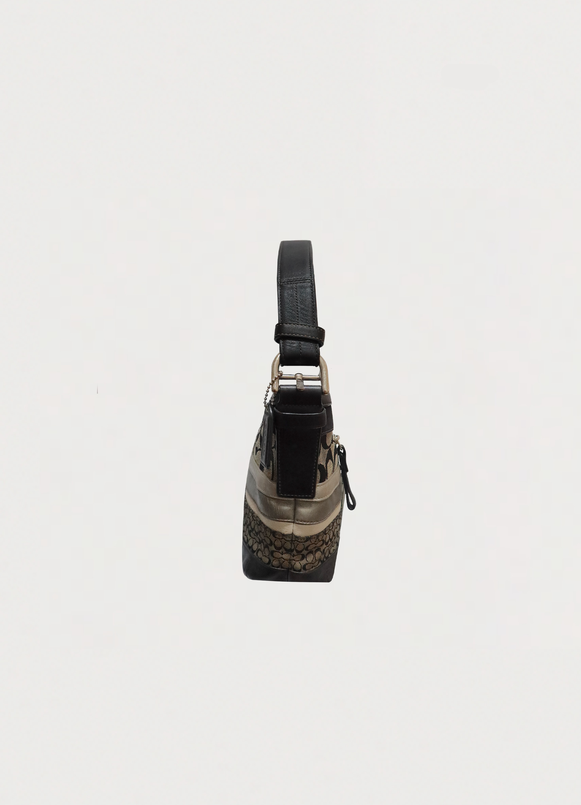 SIGNATURE PATCHWORK CONVERTIBLE SHOULDER BAG