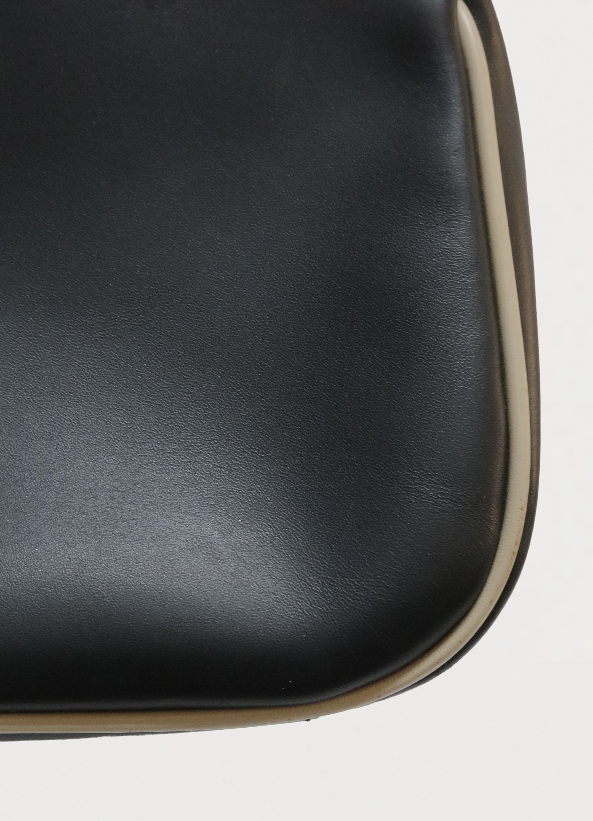 VITELLO GYM POCHETTE BAG