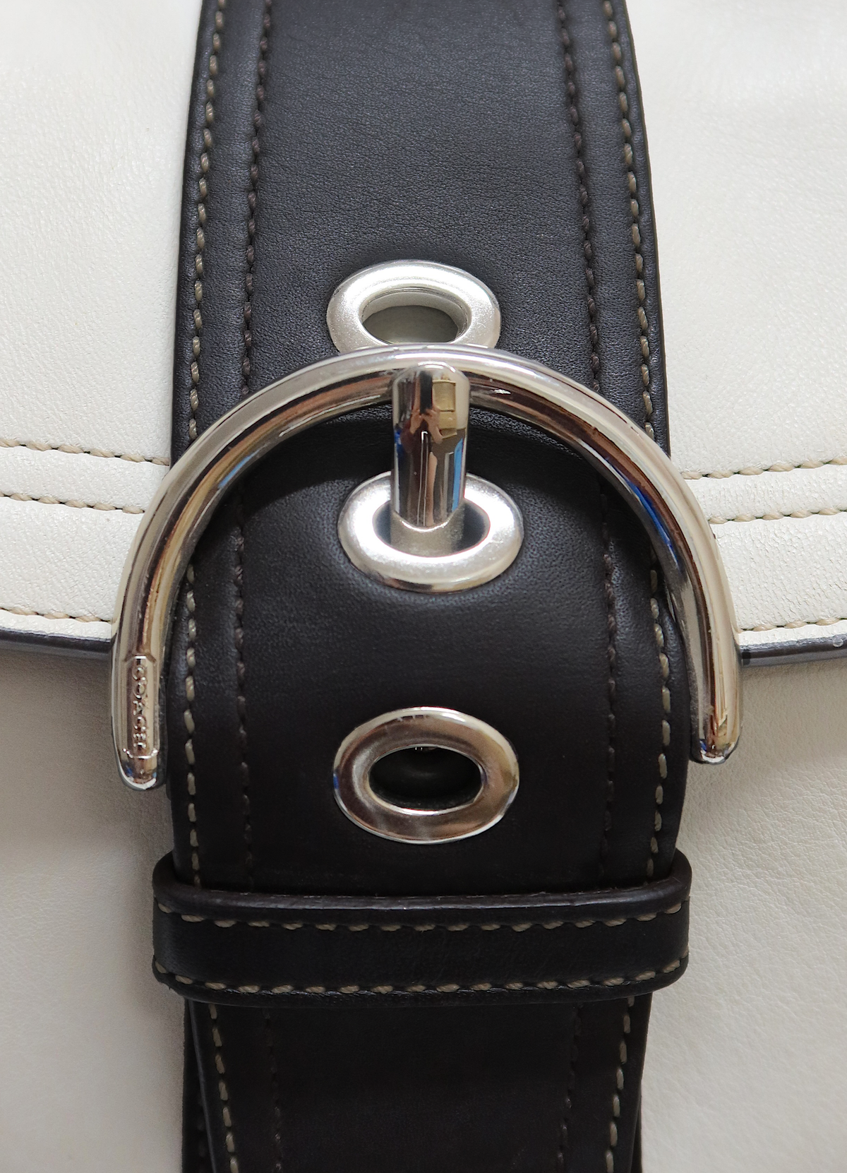 SOHO BUCKLE FLAP SHOULDER BAG