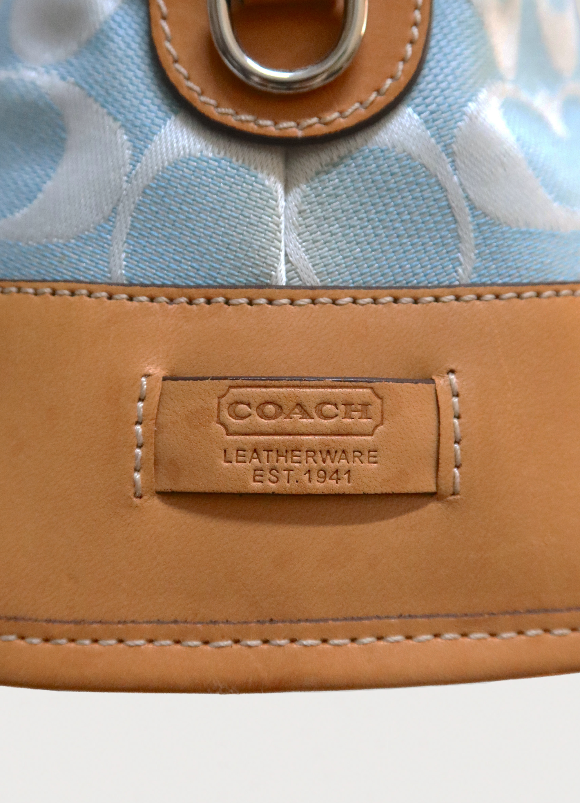 SIGNATURE CANVAS SATCHEL HANDBAG