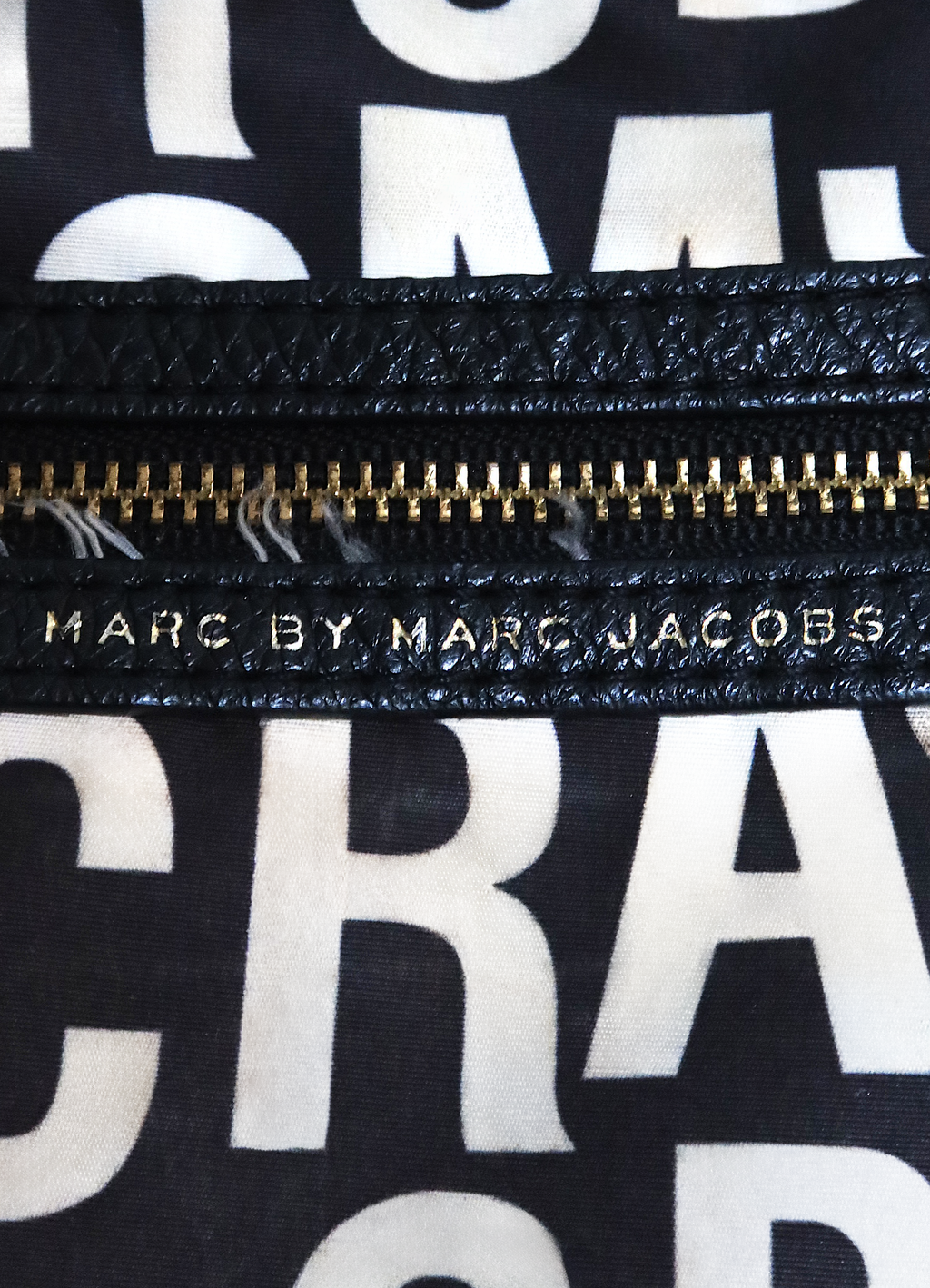 WORKWEAR CONVERTIBLE TOTE BAG