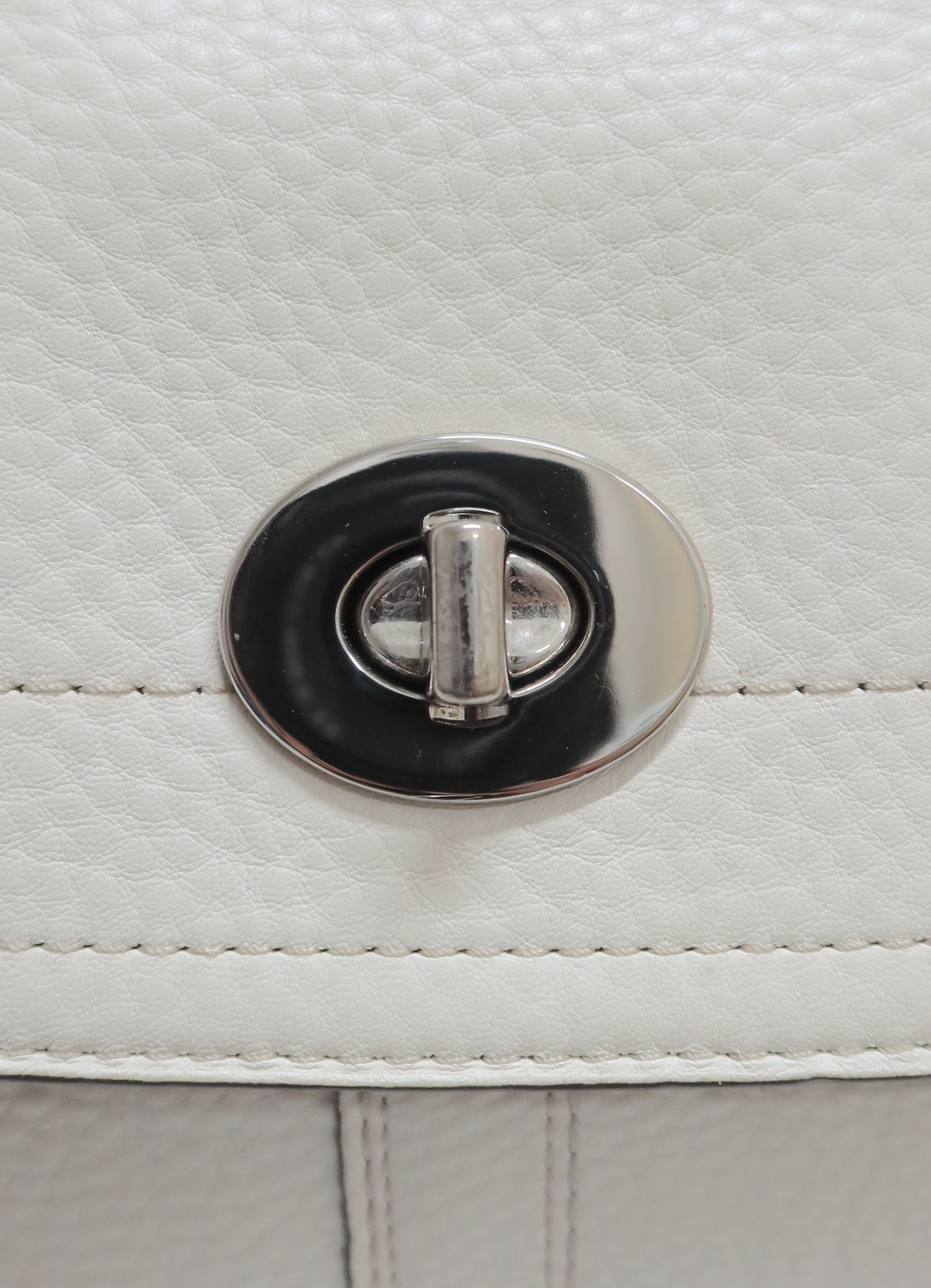 HAMILTON FLAP SHOULDER BAG