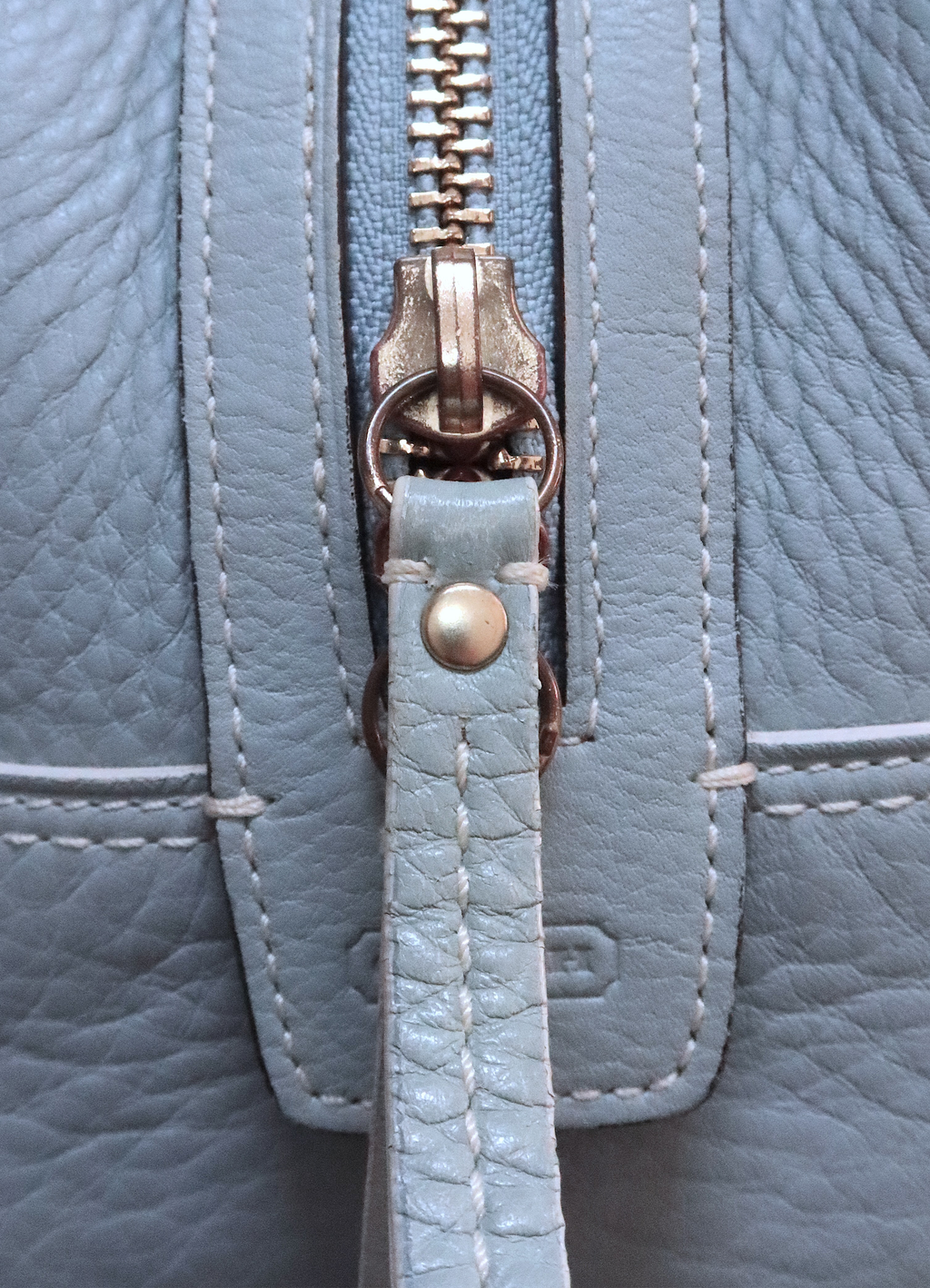 HAMPTONS PEBBLED LEATHER SATCHEL BAG