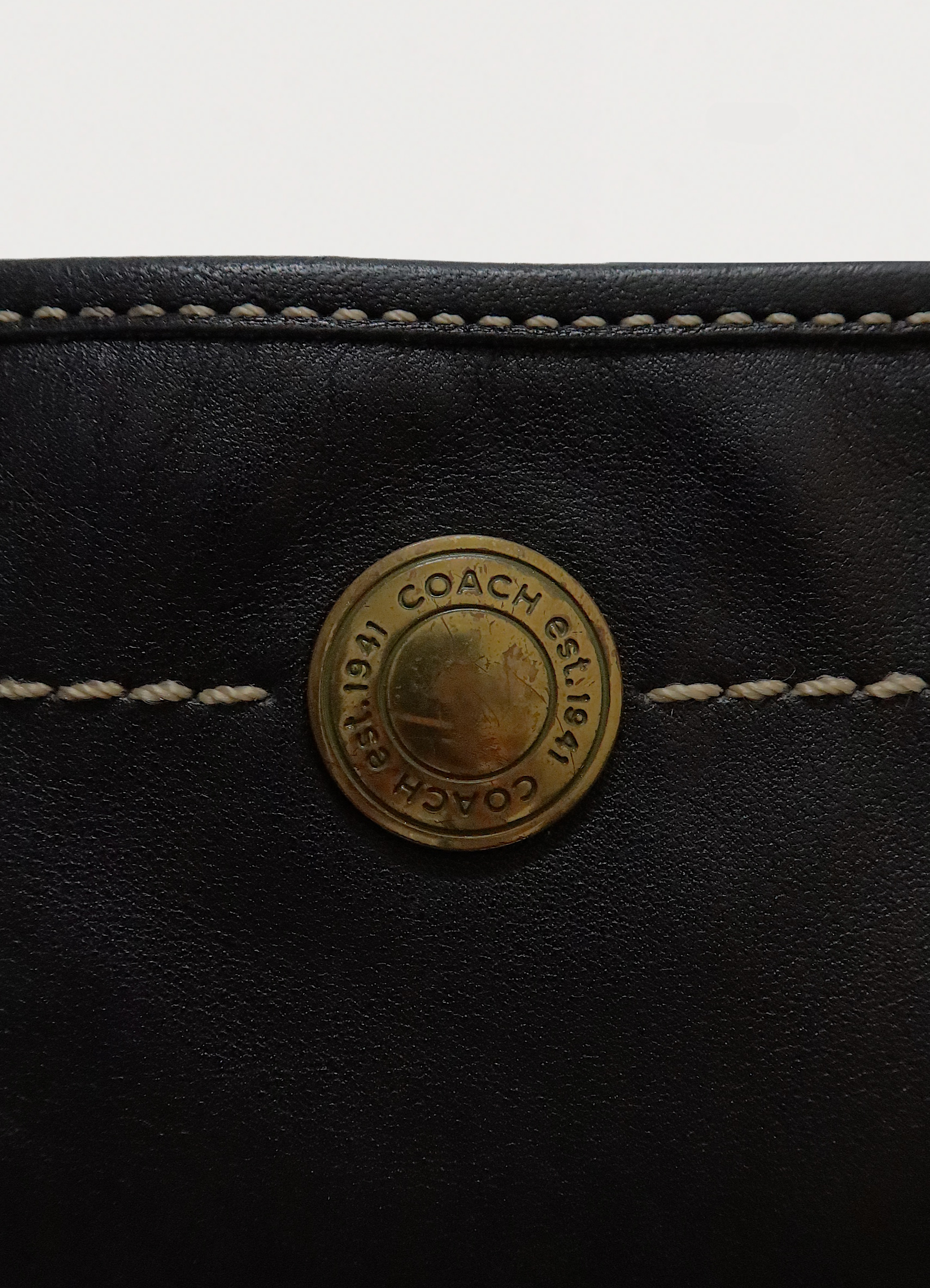 ERGO HOBO LEATHER SHOULDER BAG