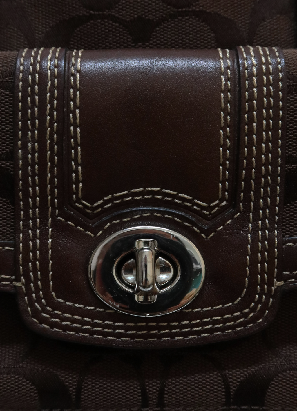 HAMPTONS SIGNATURE DOMED SATCHEL BAG