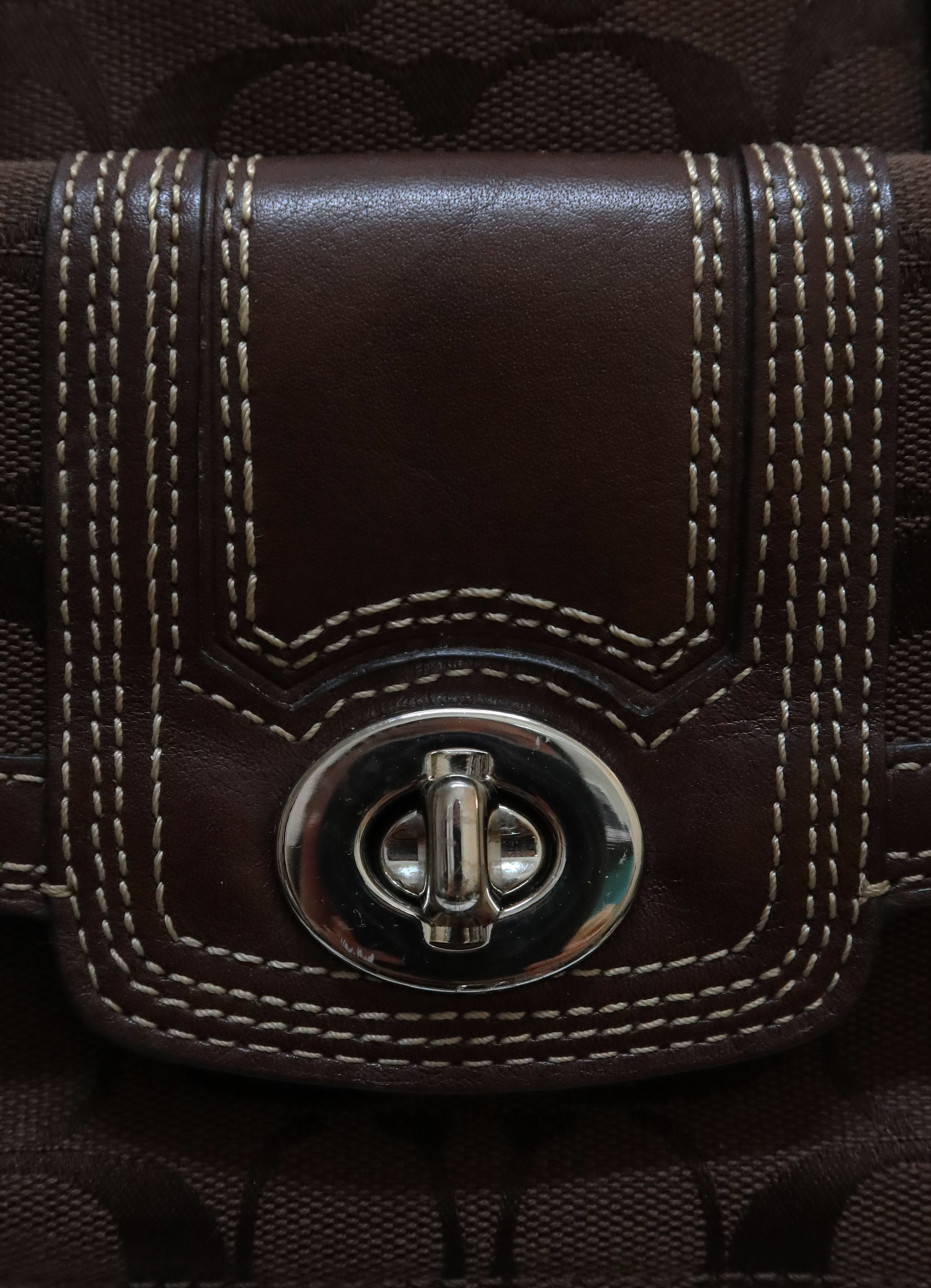 HAMPTONS SIGNATURE DOMED SATCHEL BAG