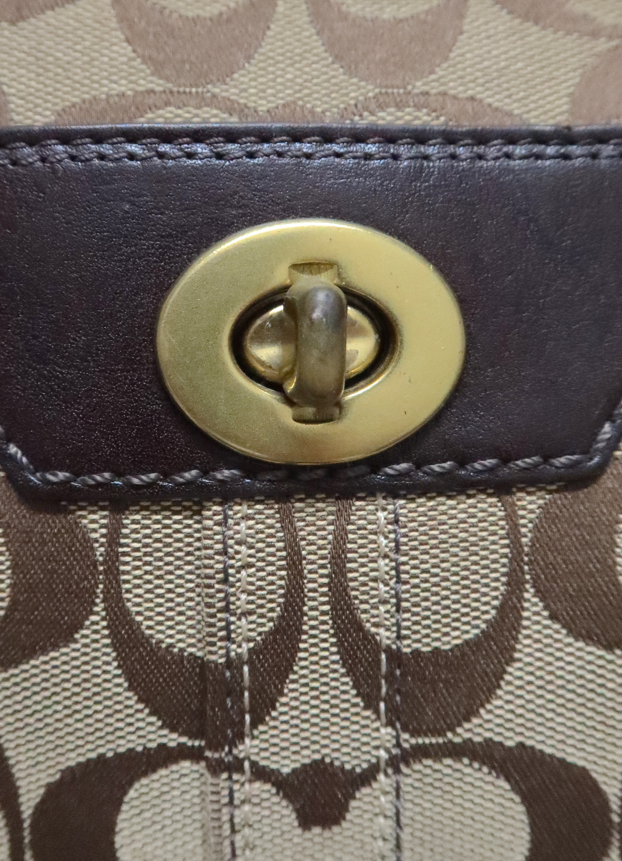 MADELINE TURNLOCK SIGNATURE SATCHEL SHOULDER BAG