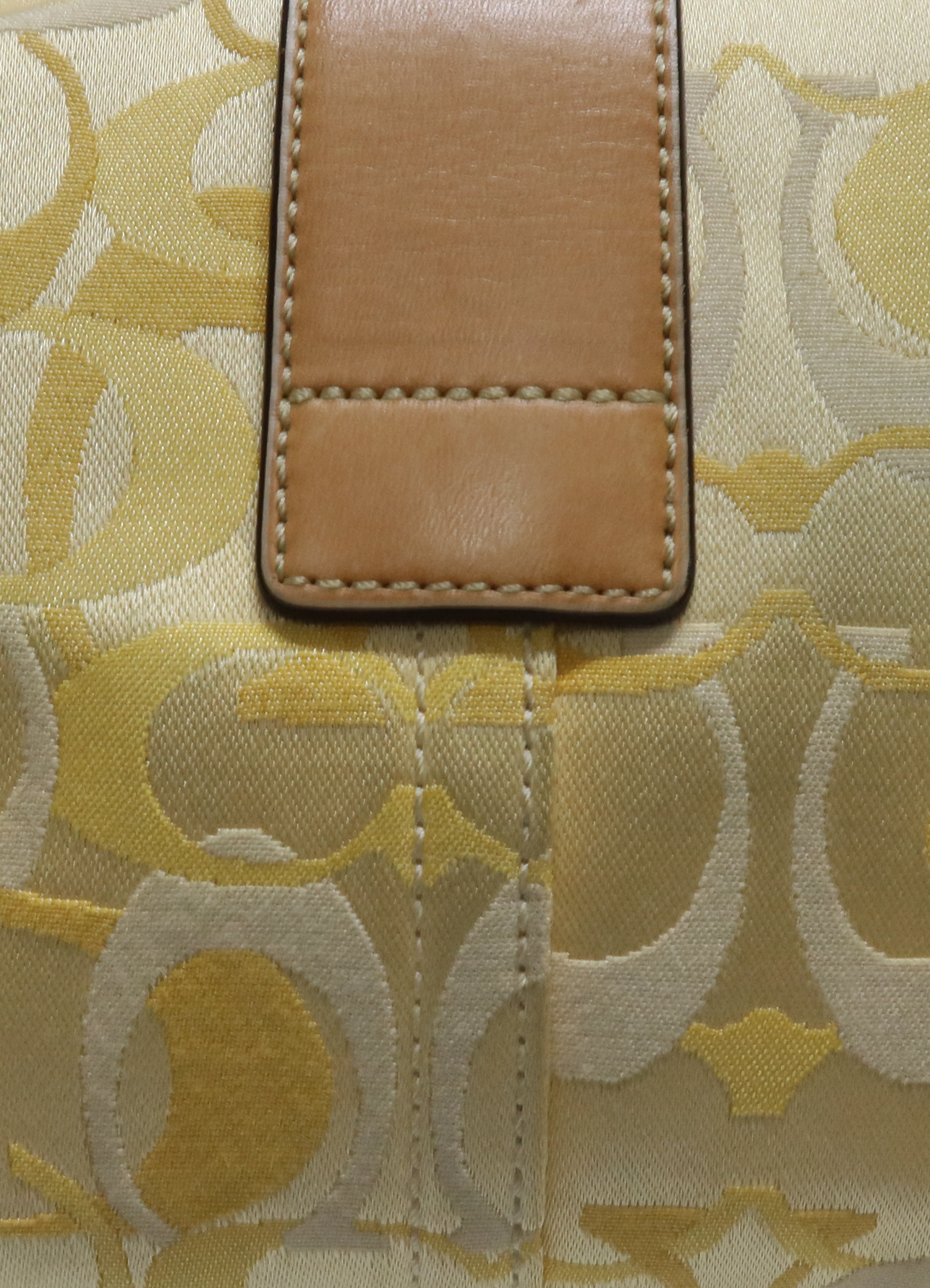 SOHO OPTIC SMALL SHOULDER BAG