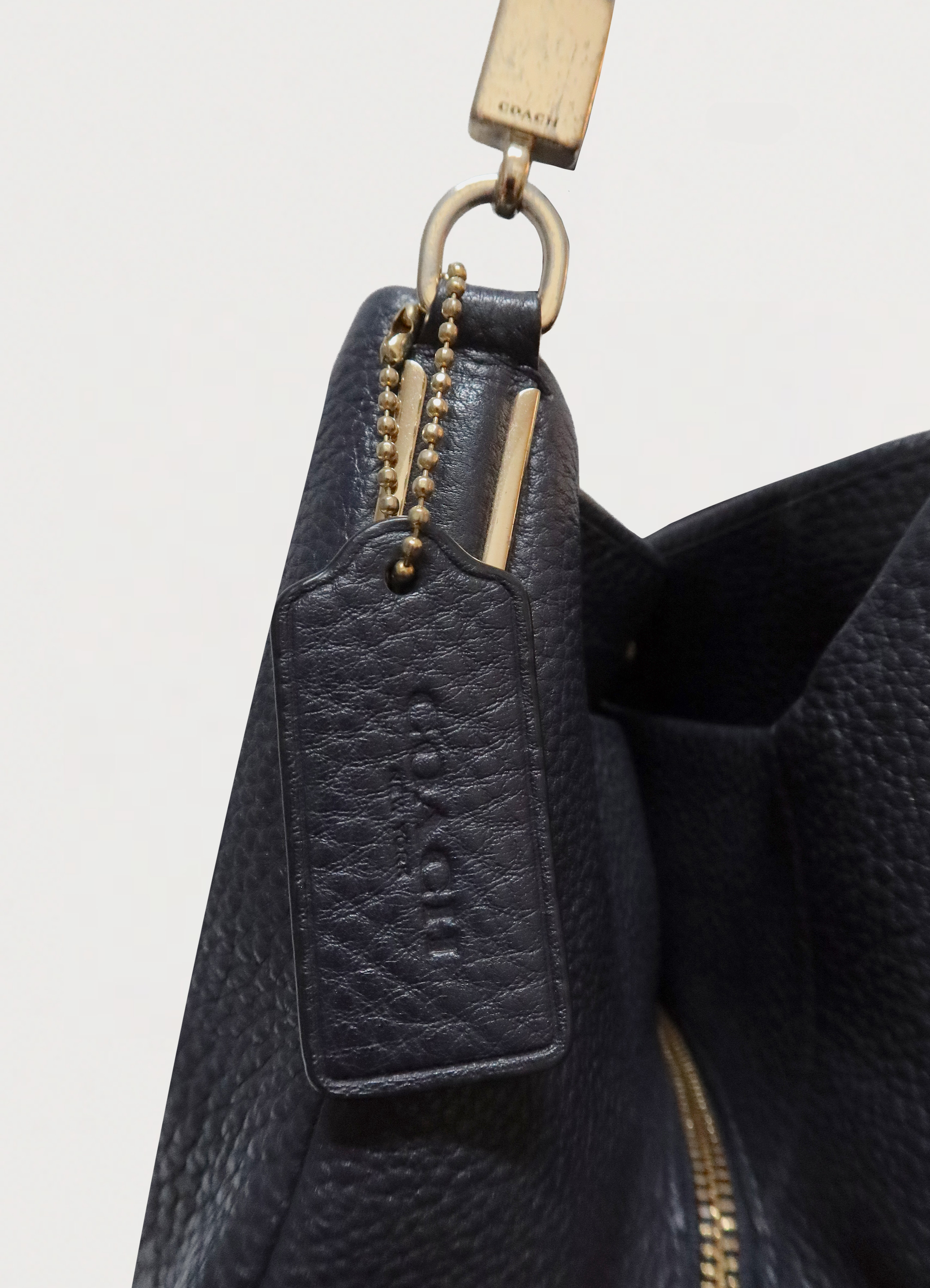 EDIE 31 SHOULDER BAG