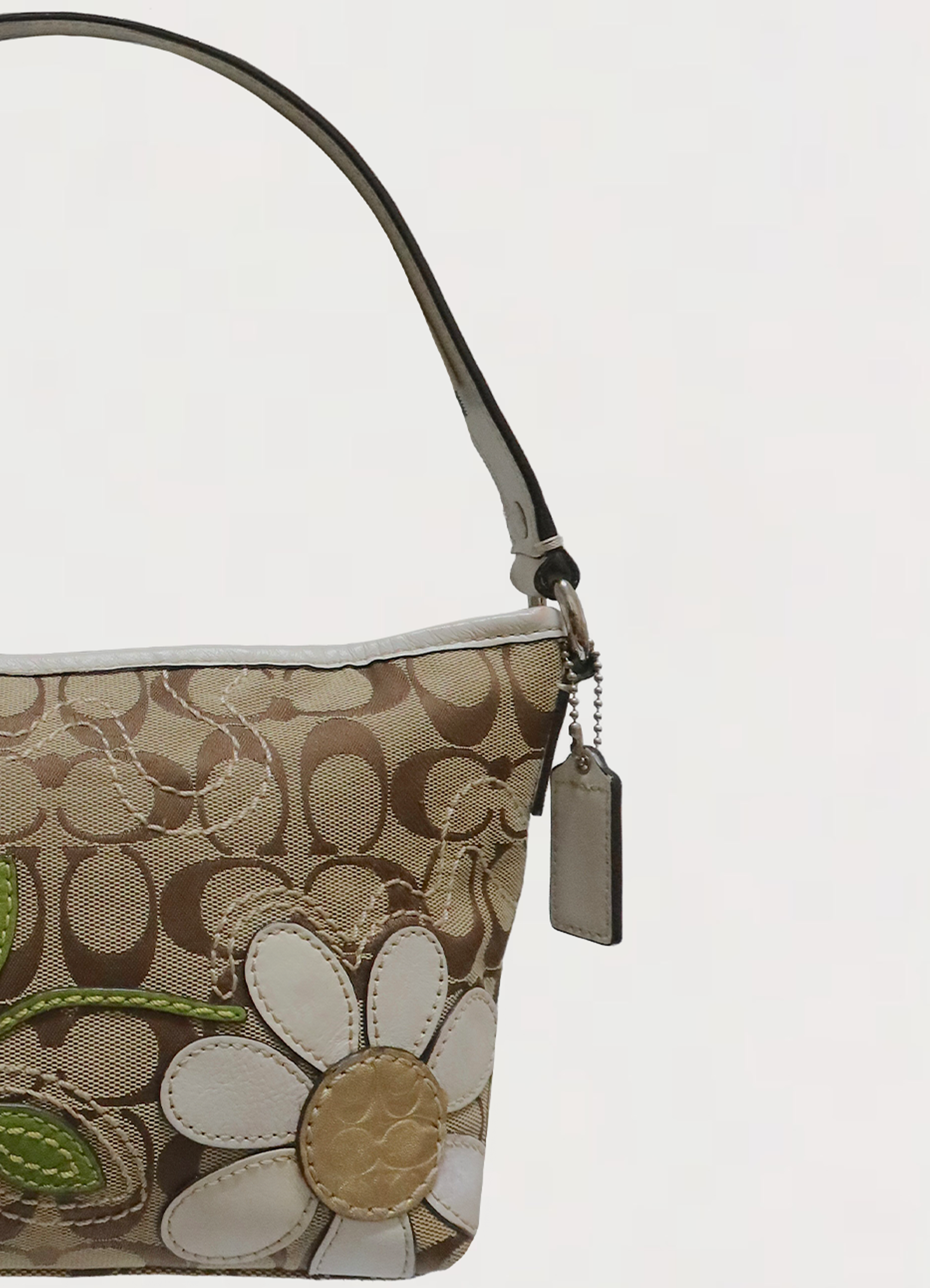 DAISY BLEECKER SIGNATURE SHOULDER BAG