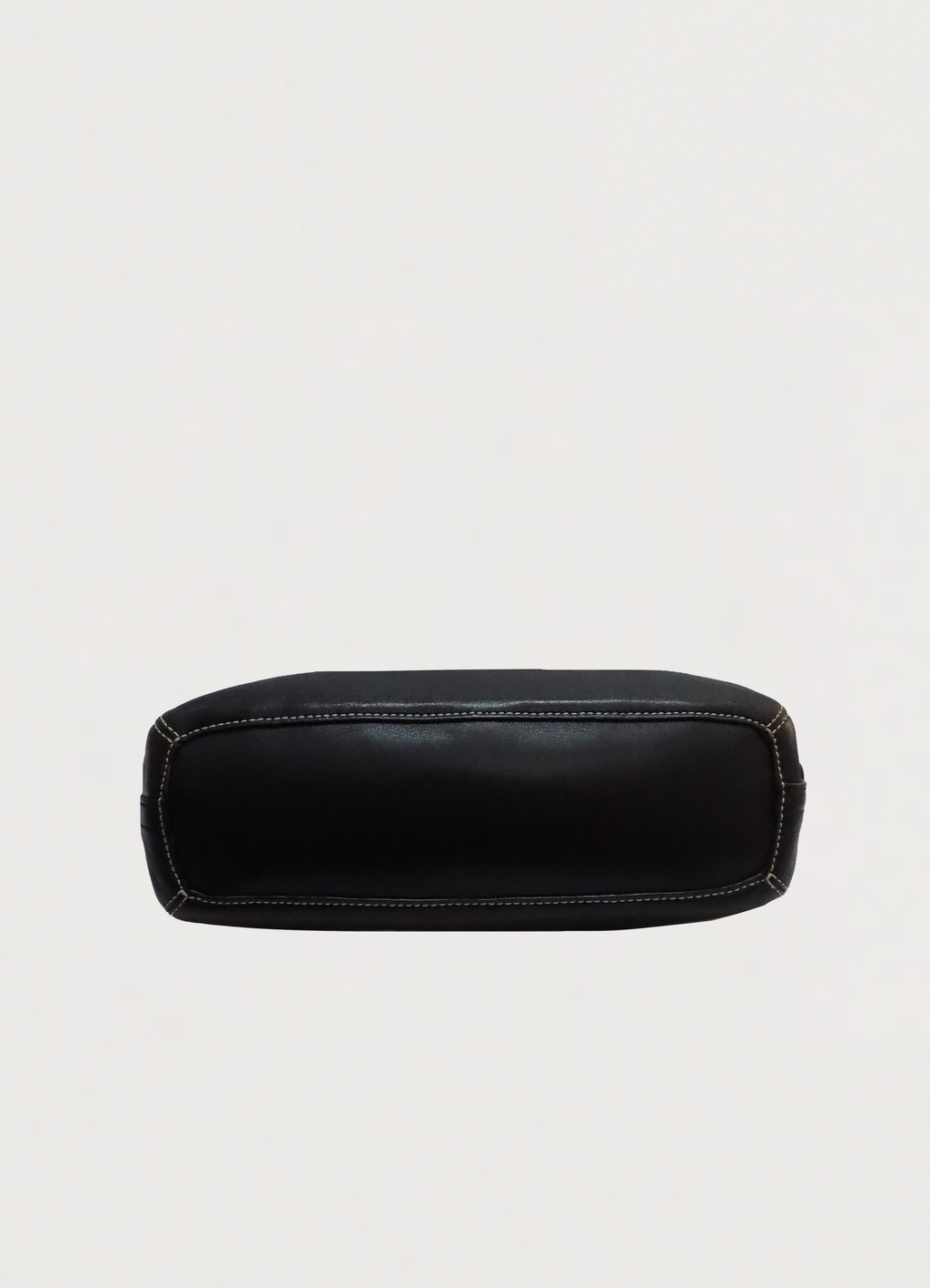 SIGNATURE SHOULDER BAG