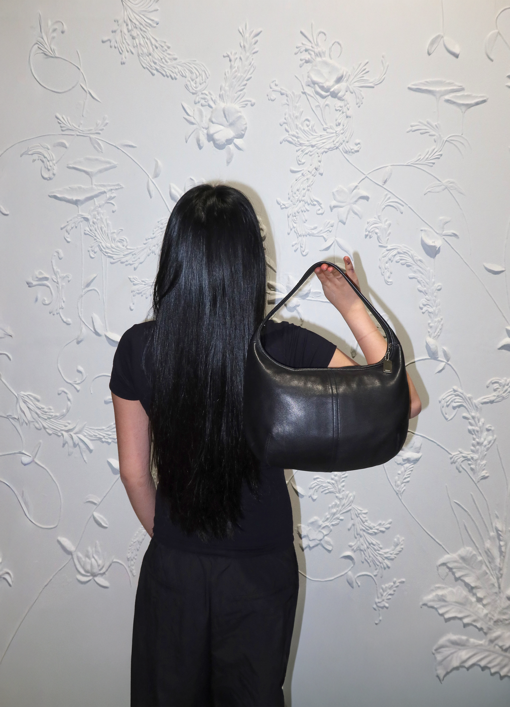 ERGO LEATHER HOBO SHOULDER BAG