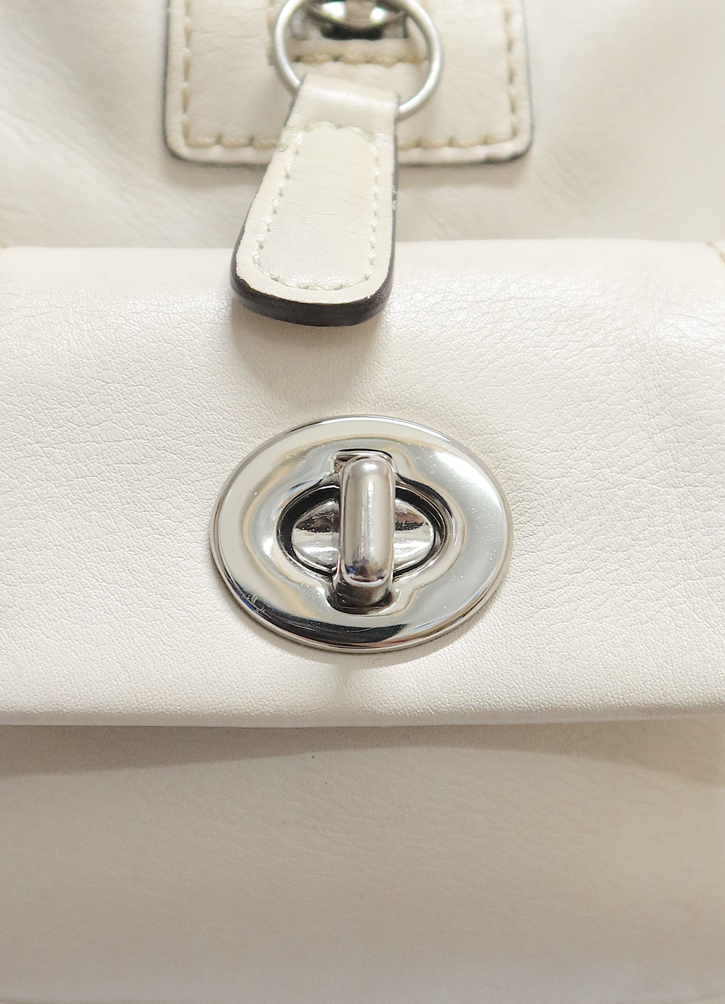 SOHO MINI TURNLOCK BOSTON SATCHEL