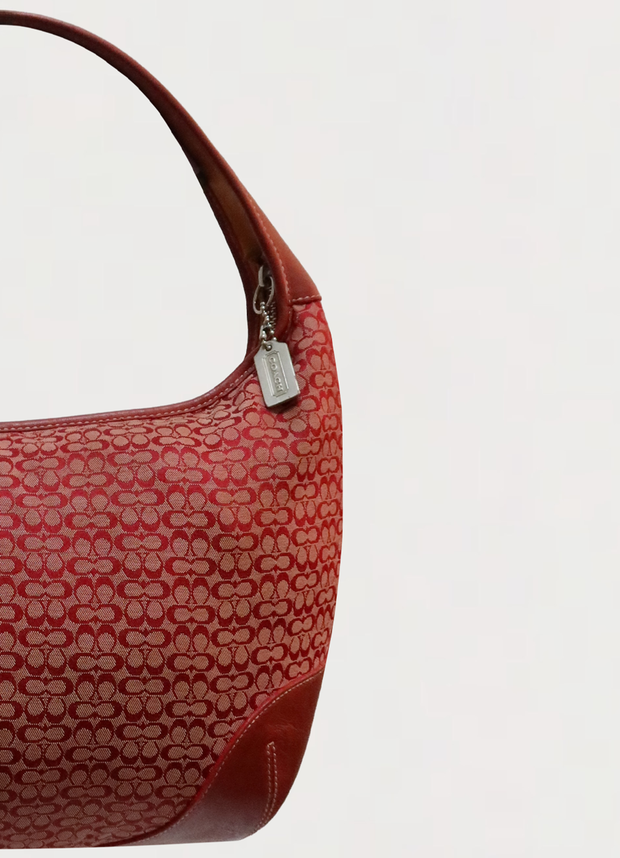SIGNATURE SOHO HOBO SHOULDER BAG
