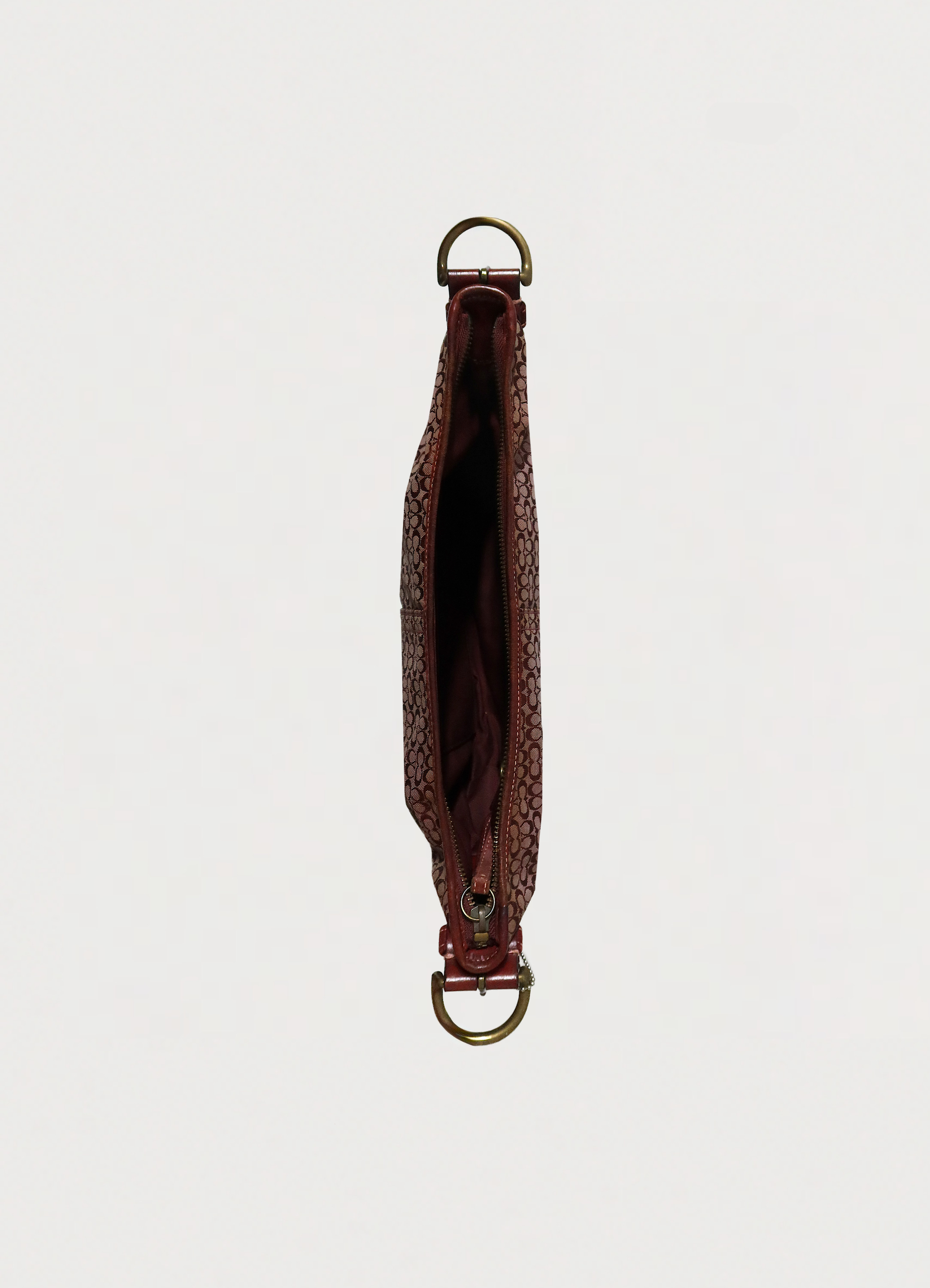 SIGNATURE SOHO HOBO SHOULDER BAG