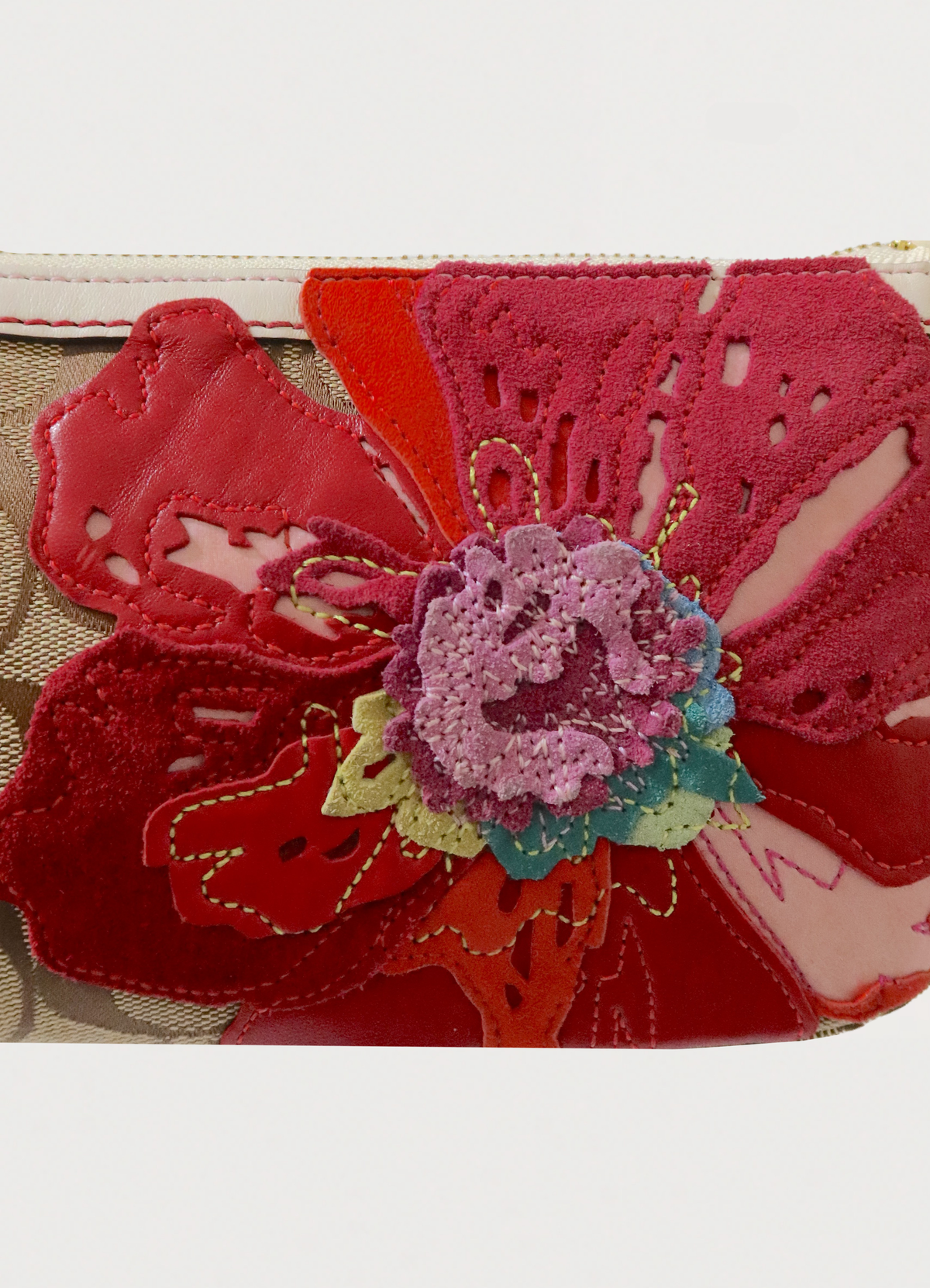POPPY FLOWER APPLIQUE DEMI SHOULDER BAG