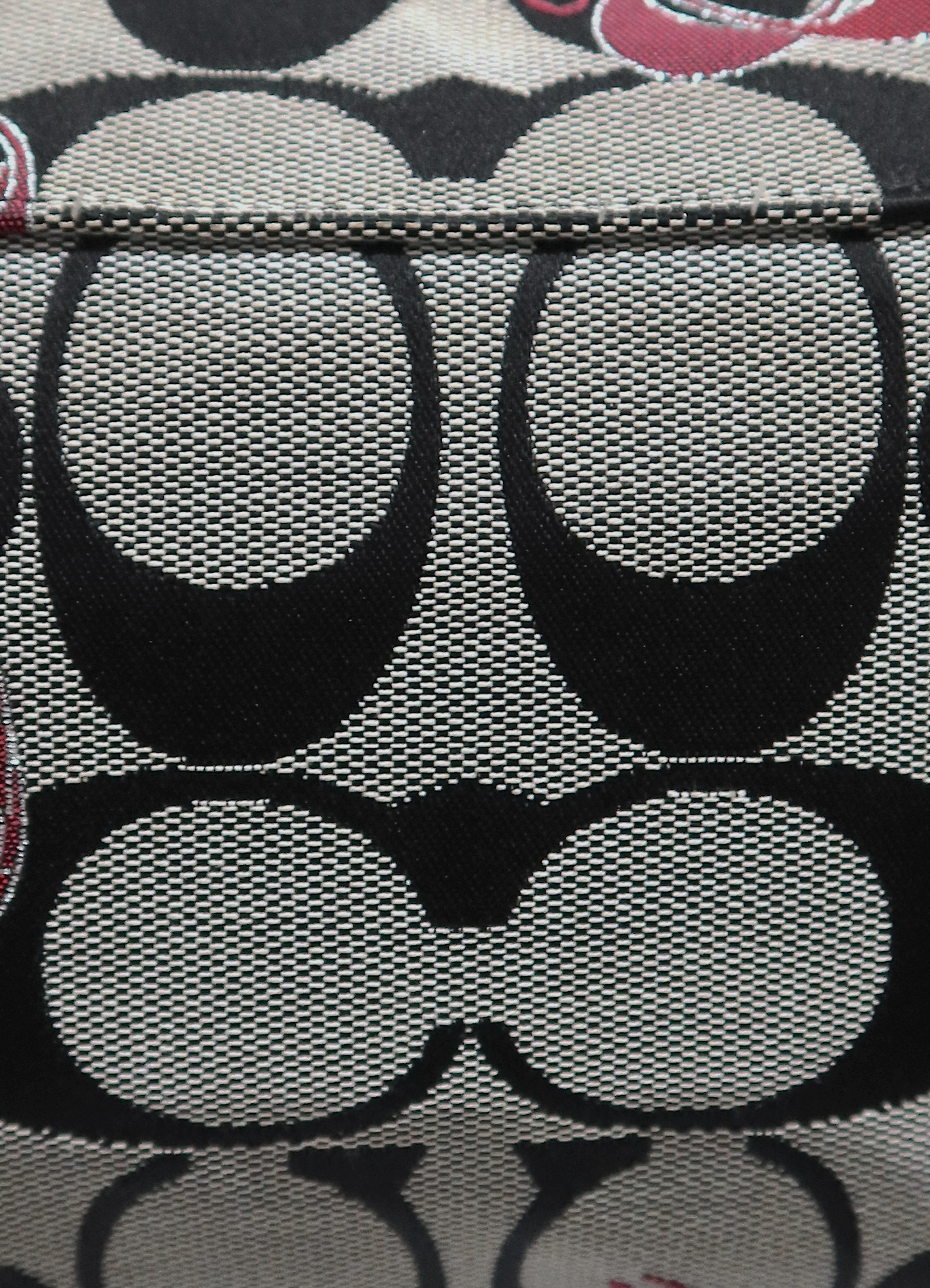 POPPY TURNLOCK SHOULDER BAG