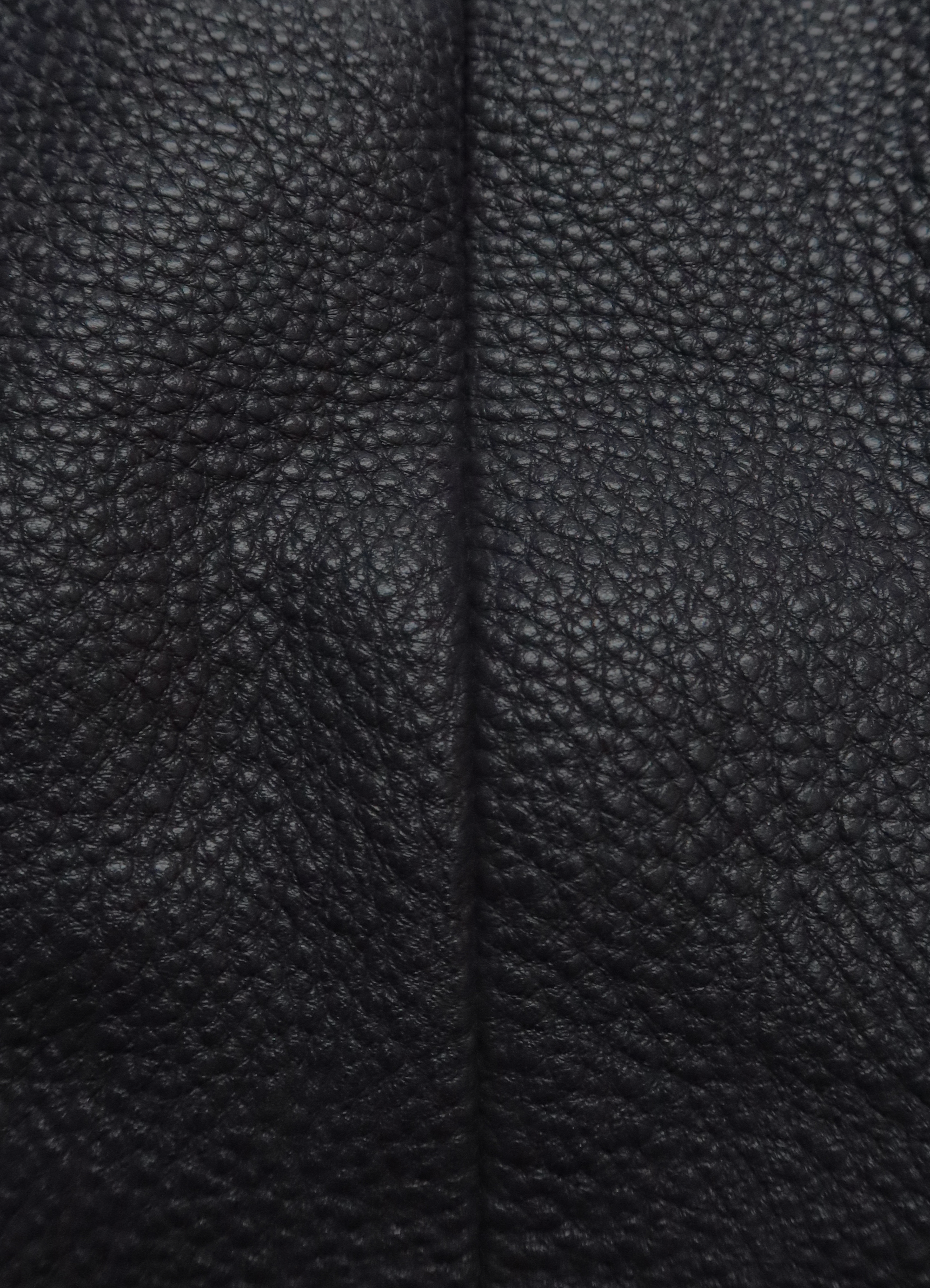 EDIE 31 SHOULDER BAG
