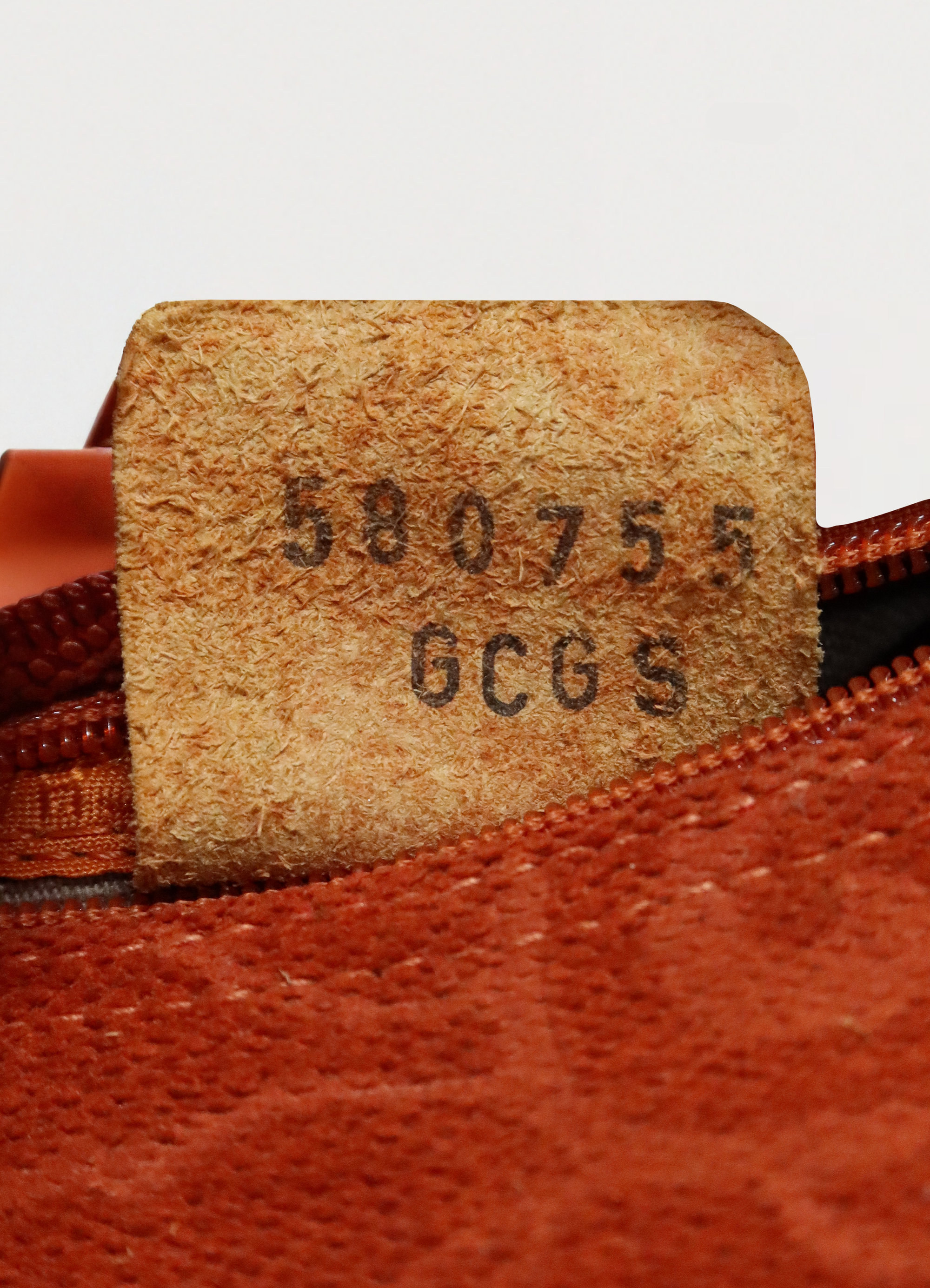 IDOLE SHOULDER BAG