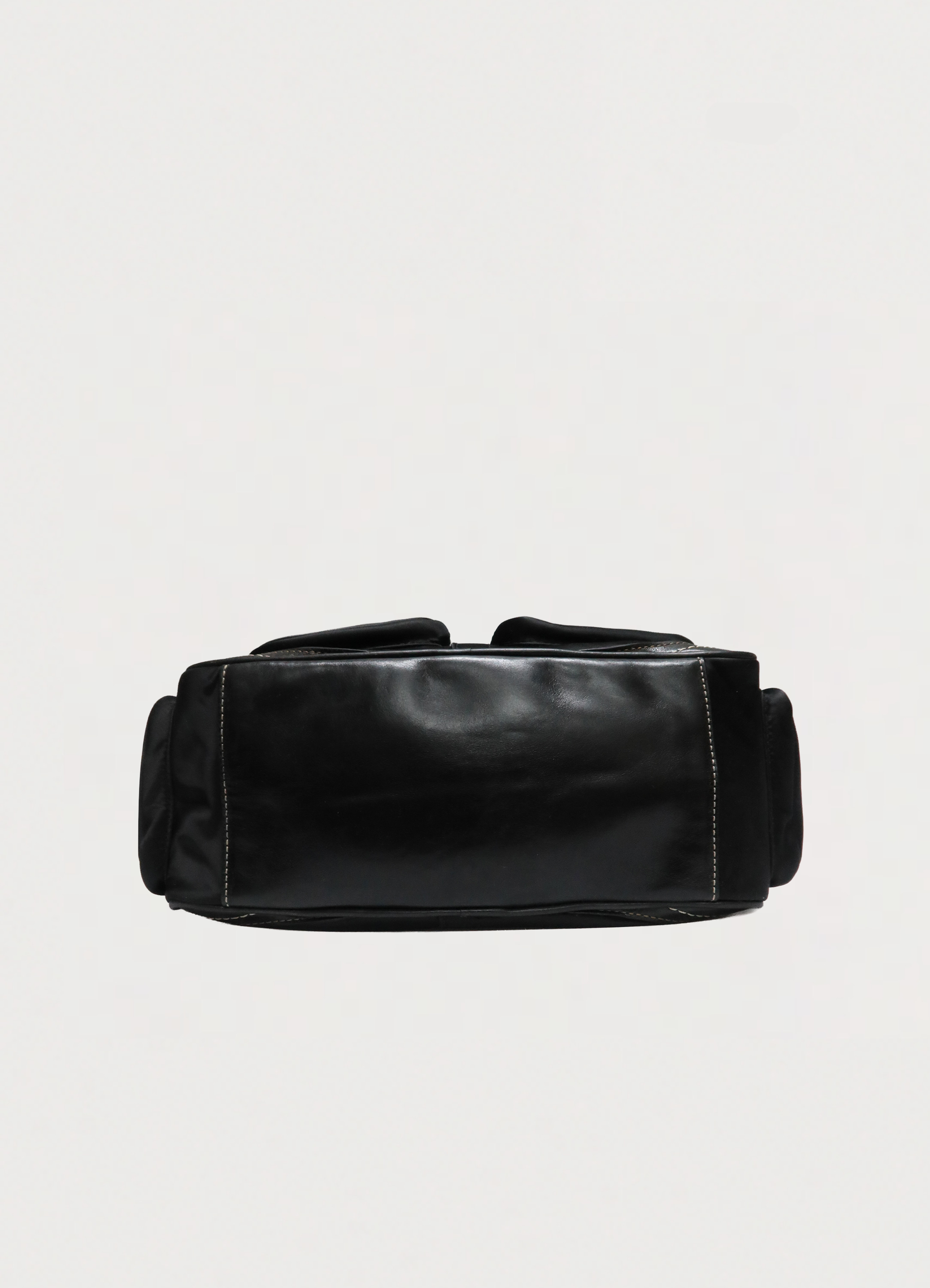 SOHO SIGNATURE POCKET SATCHEL BAG