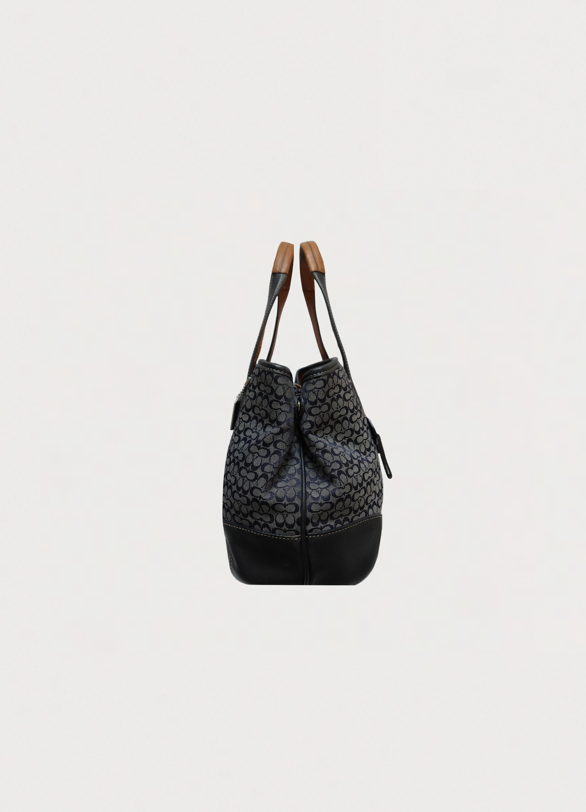 SIGNATURE JACQUARD HOBO SHOULDER BAG