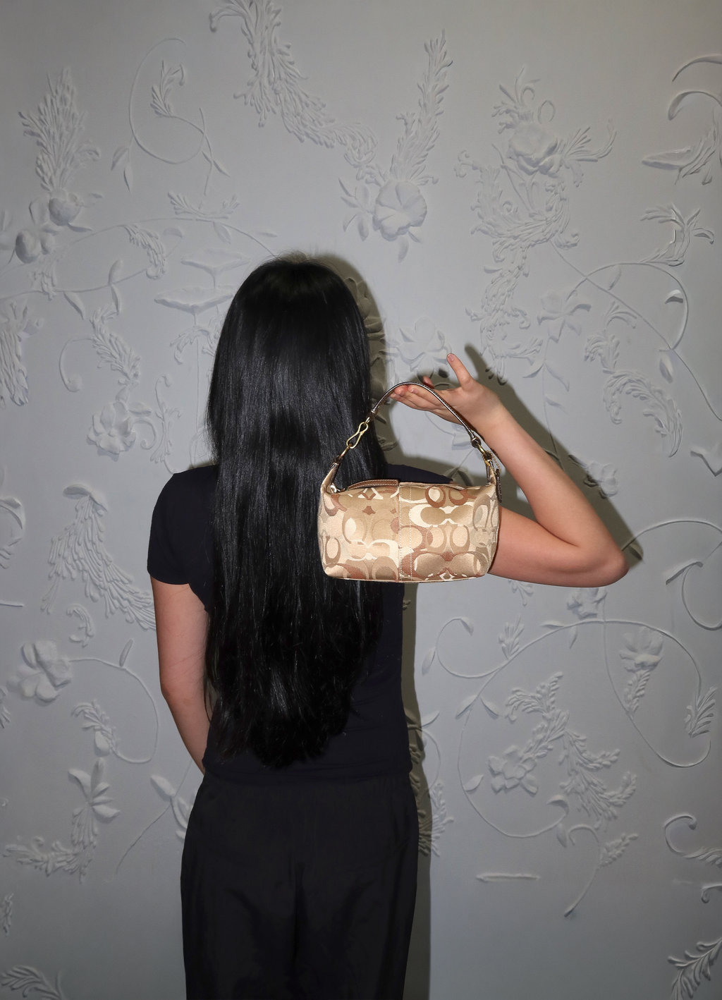 SIGNATURE OPTIC MINI POUCH DEMI HANDBAG