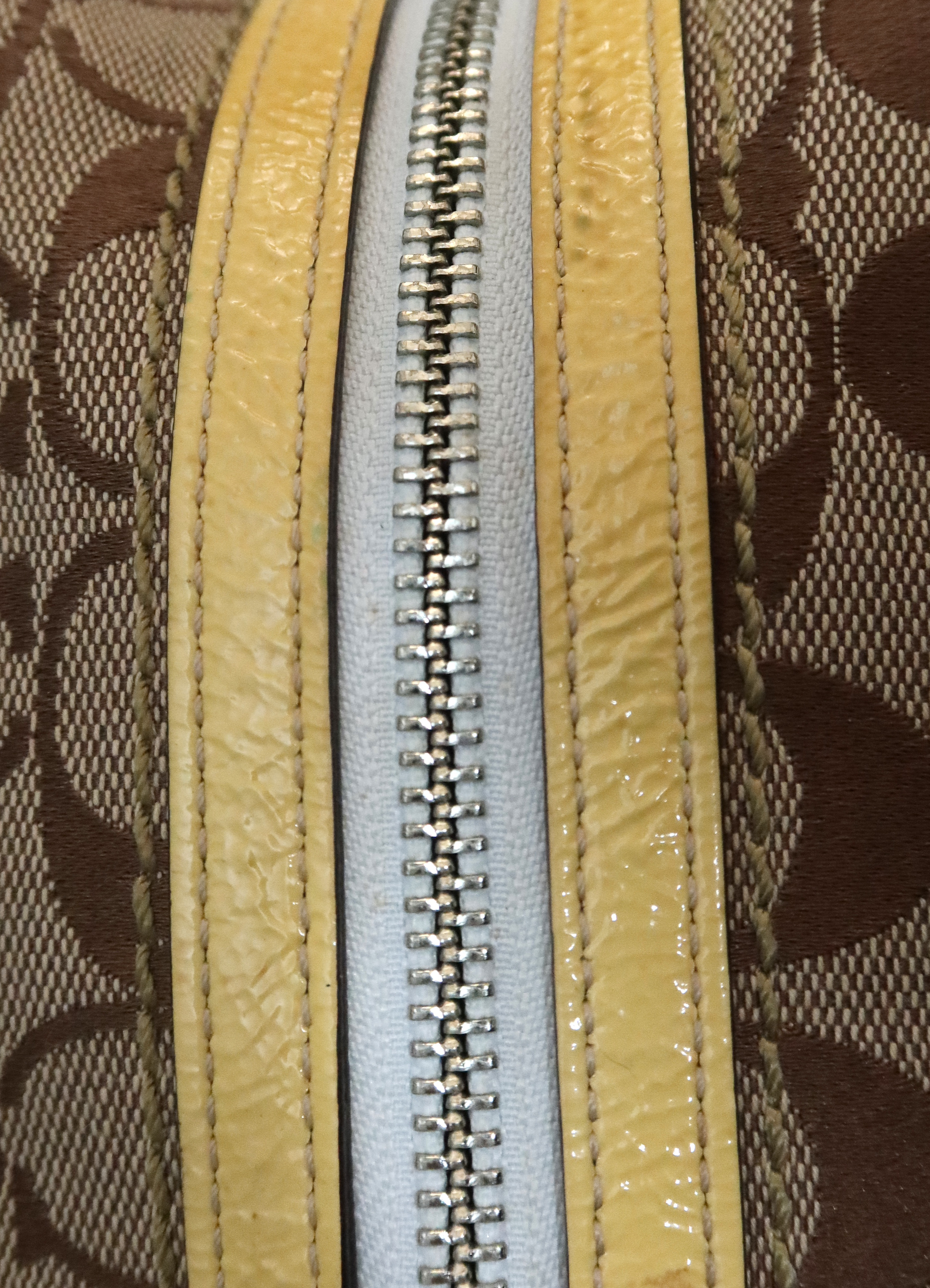 SOHO PATCHWORK BOSTON SHOULDER BAG