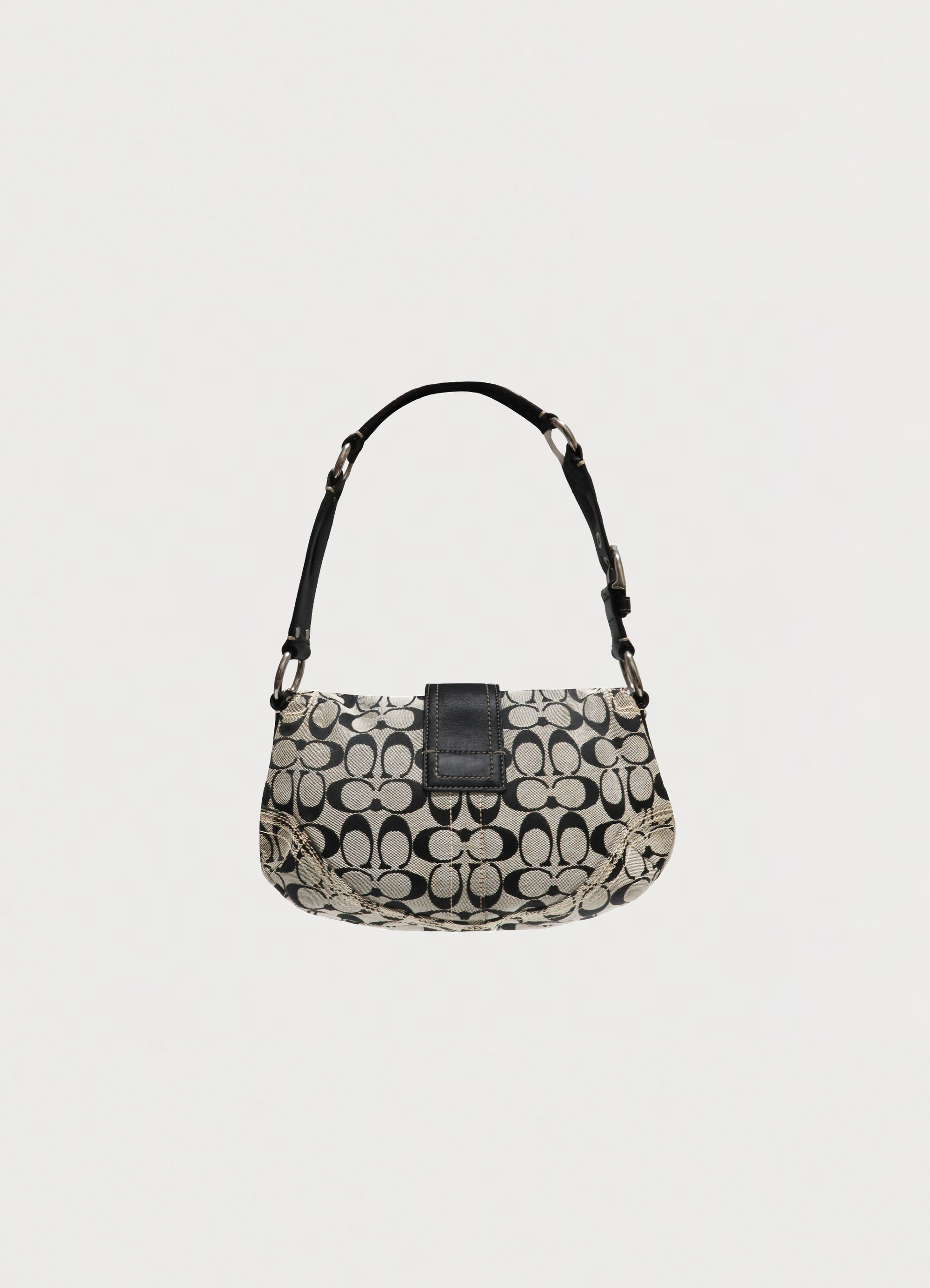 SIGNATURE SOHO POCKET SHOULDER BAG