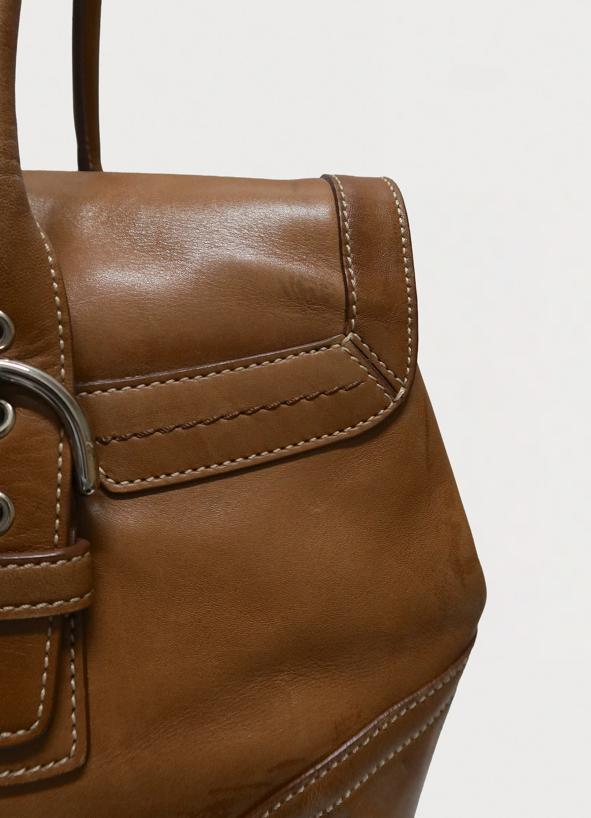 HAMPTONS SOHO FLAP SATCHEL BAG
