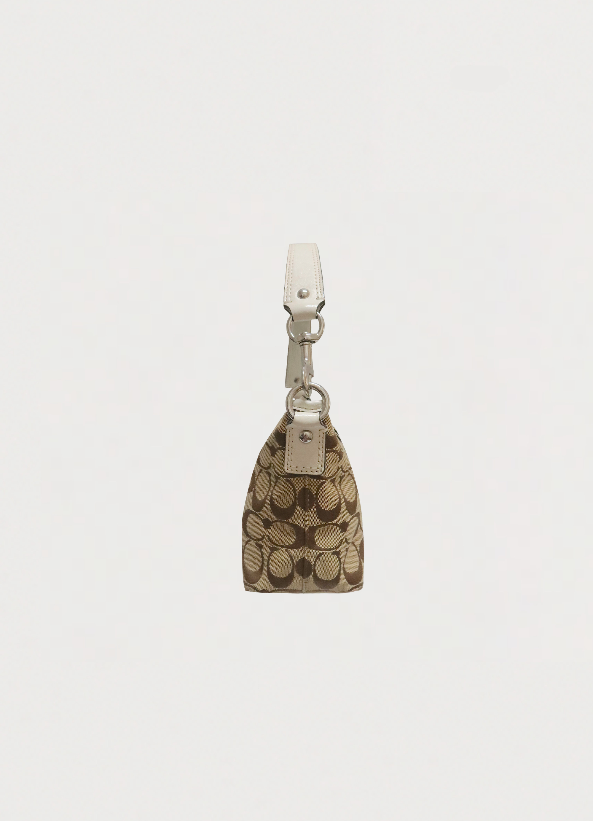 DAISY BLEECKER SIGNATURE SHOULDER BAG