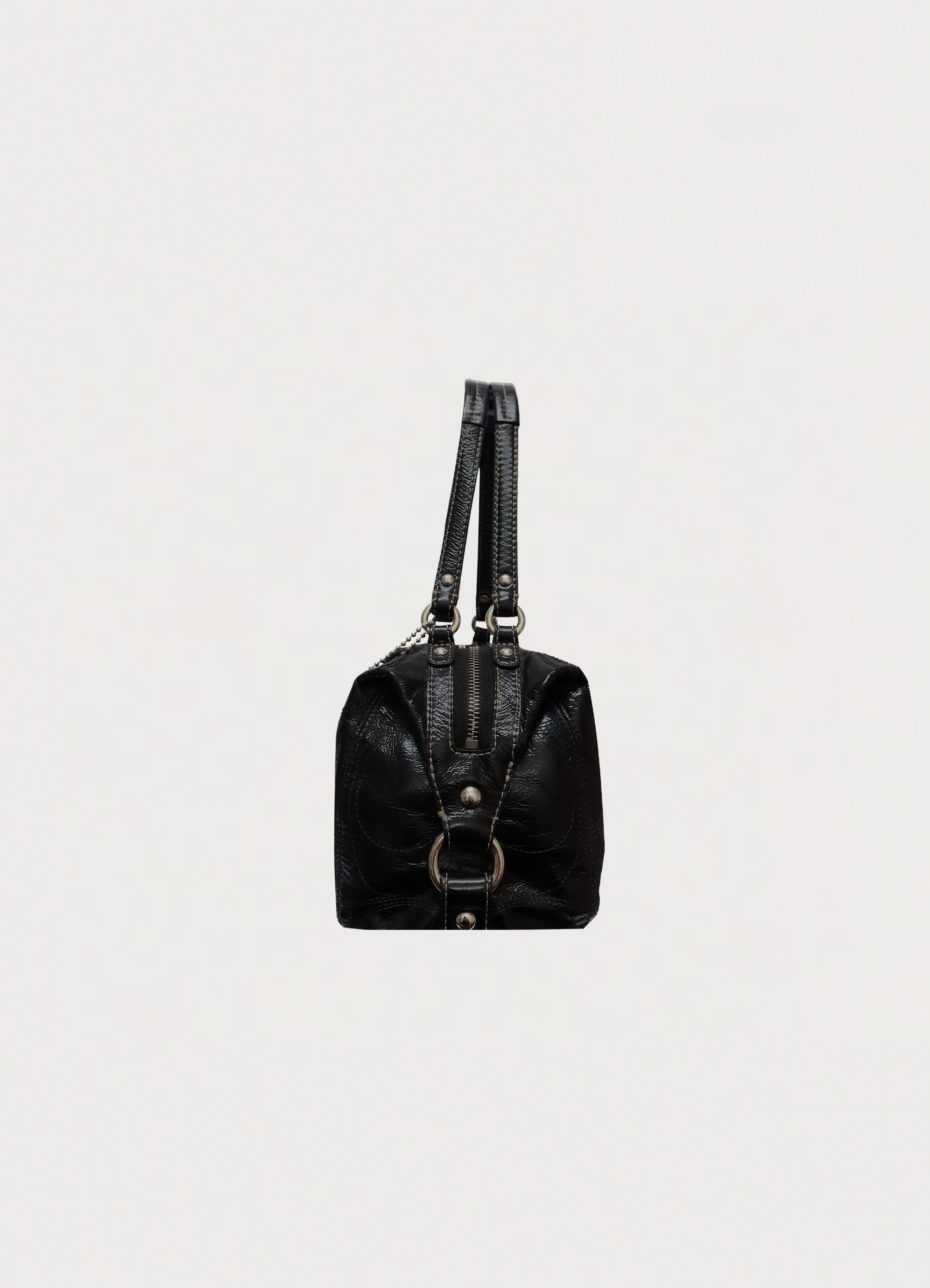 SIGNATURE STITCH BOSTON SHOULDER BAG