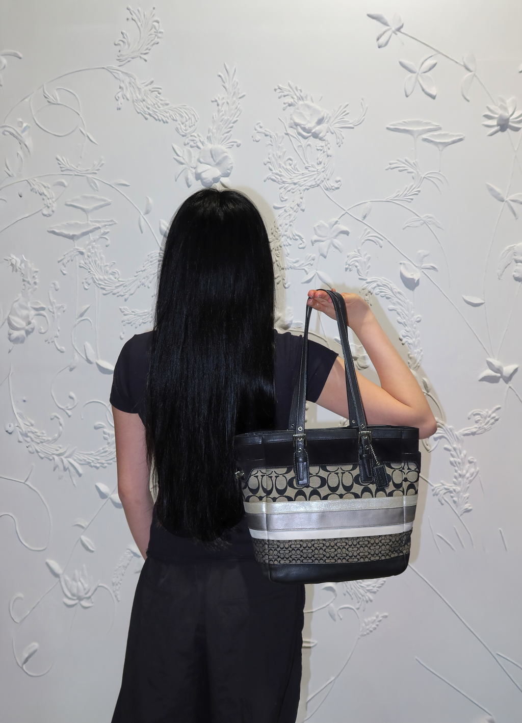 SIGNATURE STRIPE PATCHWORK MEDIUM TOTE BAG