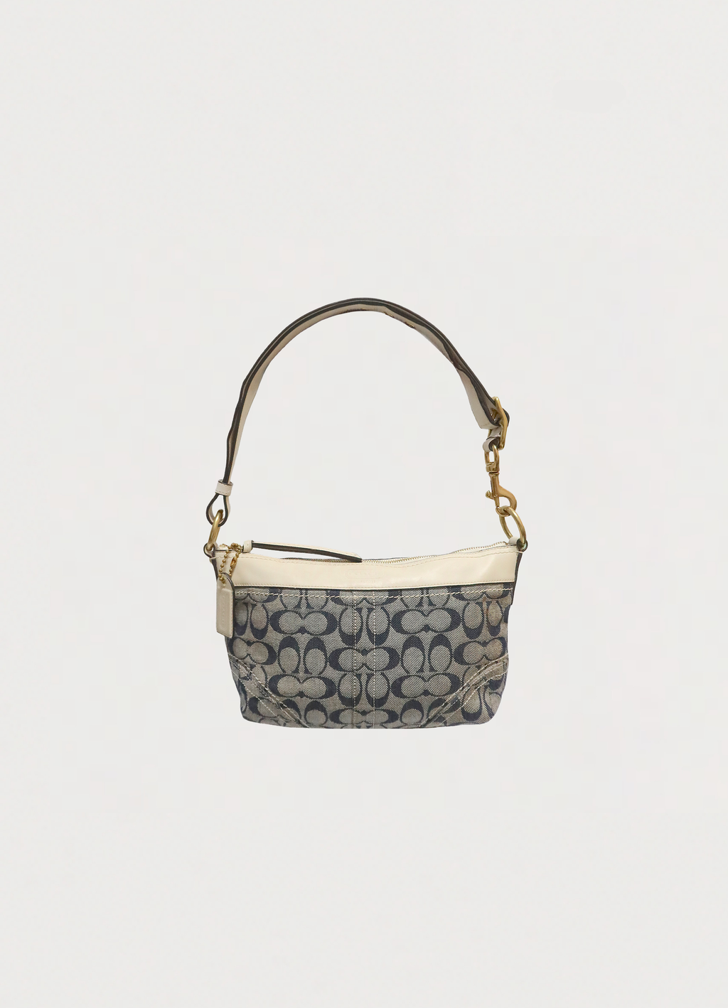 SIGNATURE EAST-WEST CONVERTIBLE SHOULDER BAG