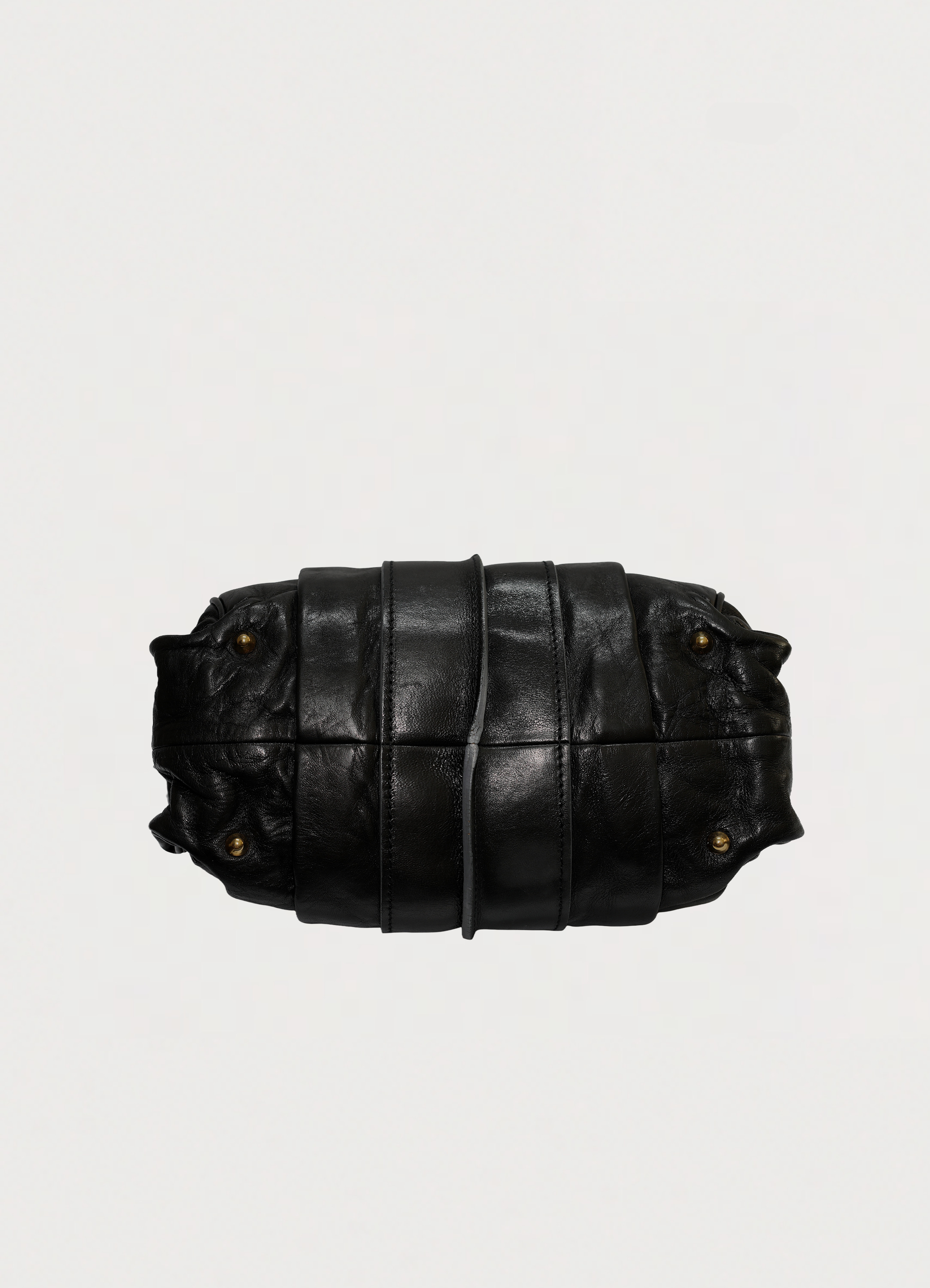 Vintage Chloé Héloïse tote bag in black leather showing base